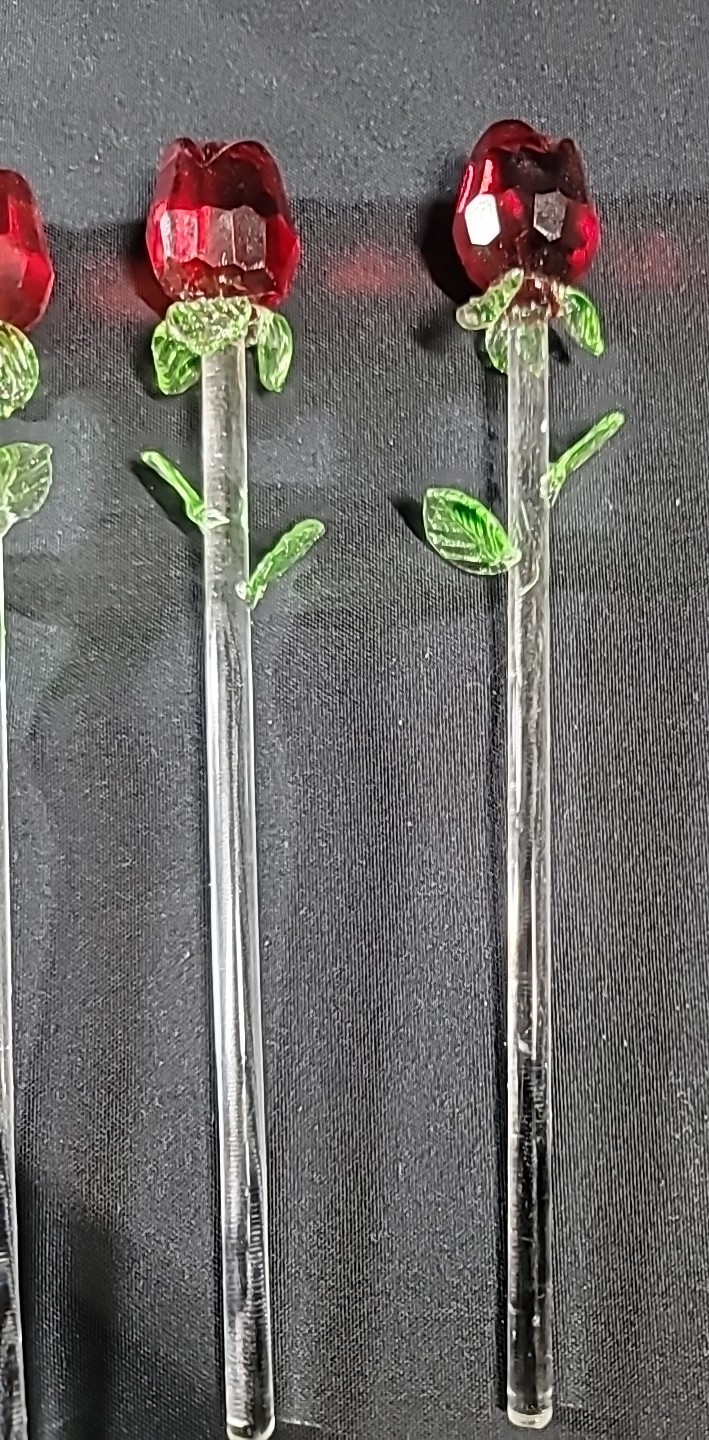 Lot of 6 Crystal Glass Red Rose Clear Green Stem 8” One Broken Piece 4 Repair