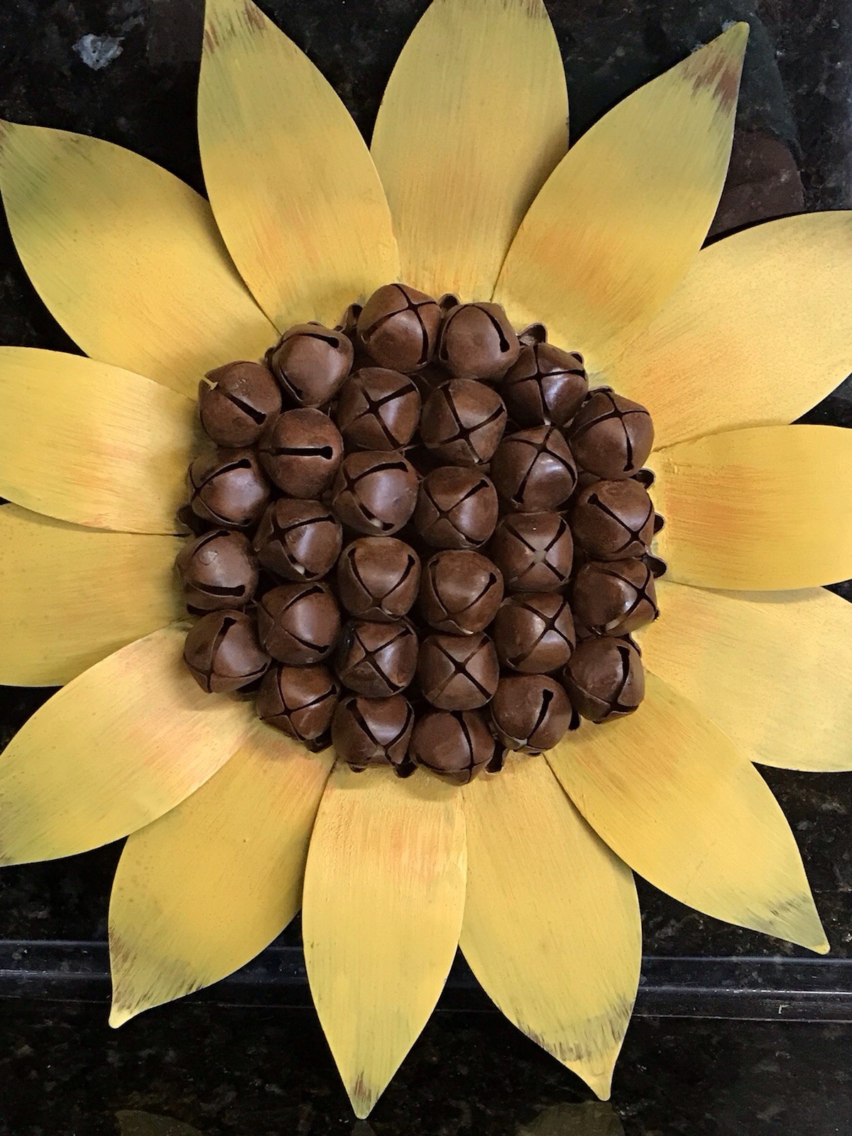 Sunflower Metal Garden Decor Outdoor Indoor Wall Art Bell Center 13.5″ Rare