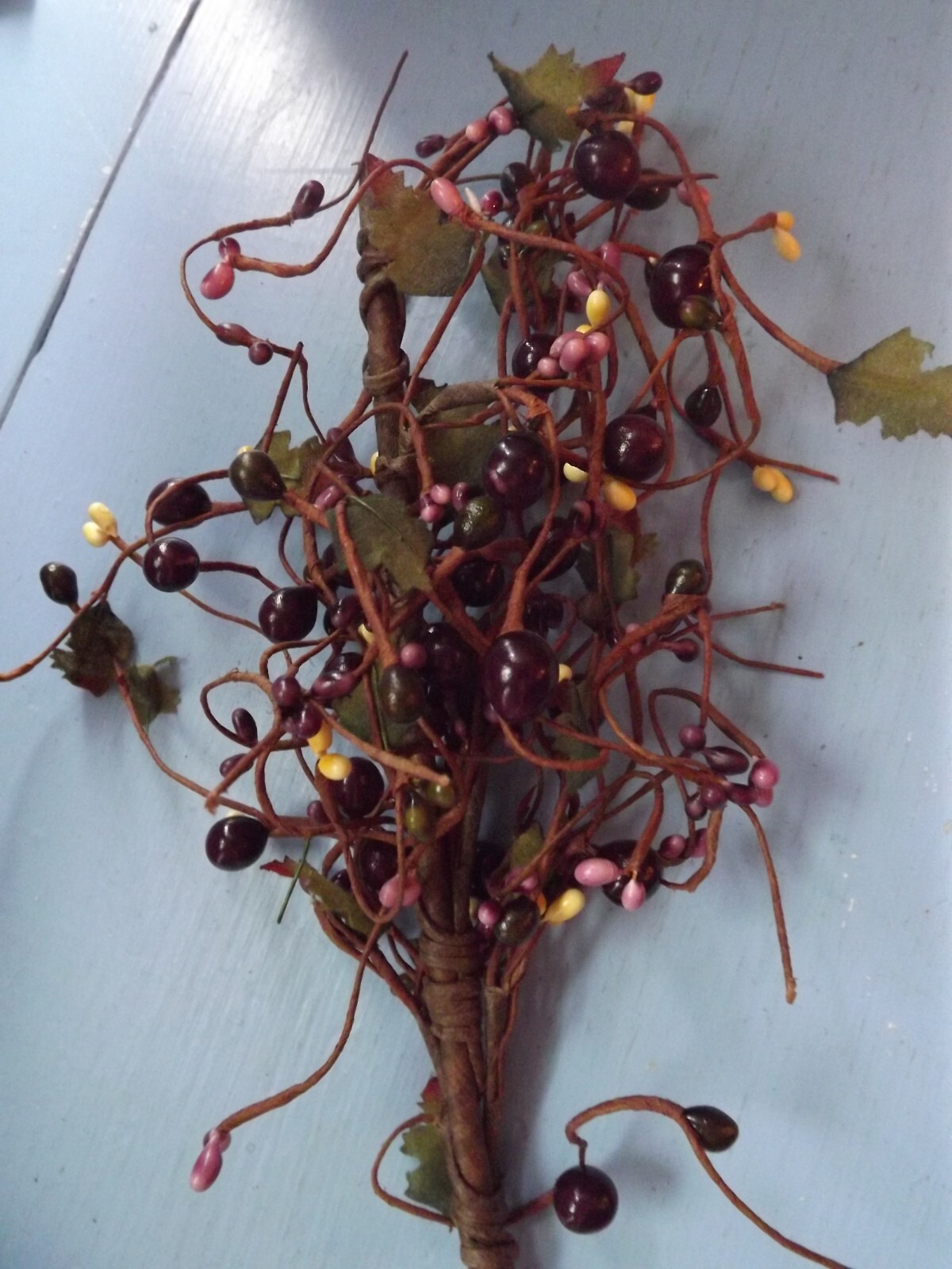 multicolor FAUX BERRY STEMS 20″ -25″ PICKS pip berries U CHOOSE COLOR