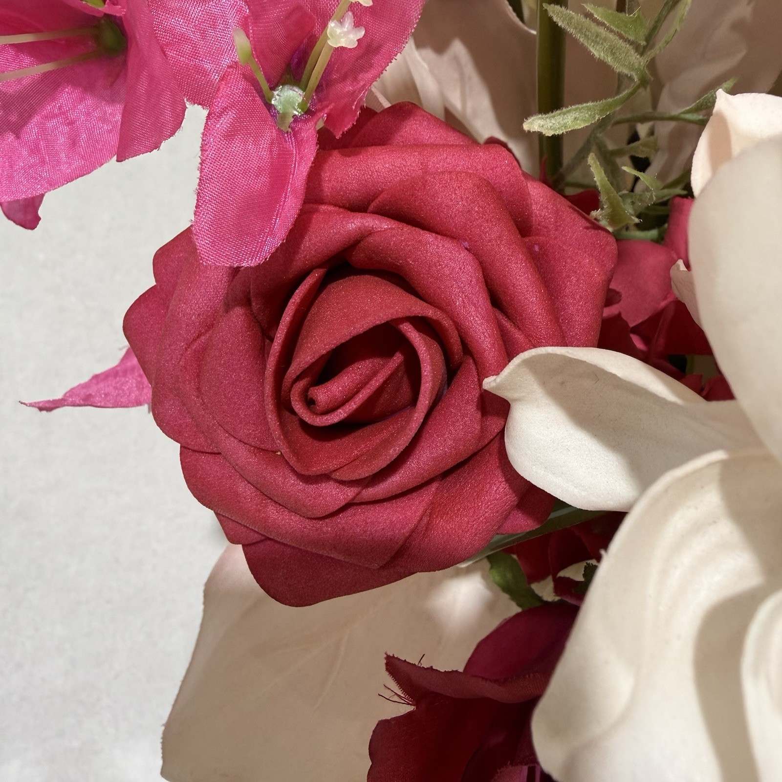 Elegant Silk Artificial Spring Flowers Wedding Bouquet Bridal Bridesmaid