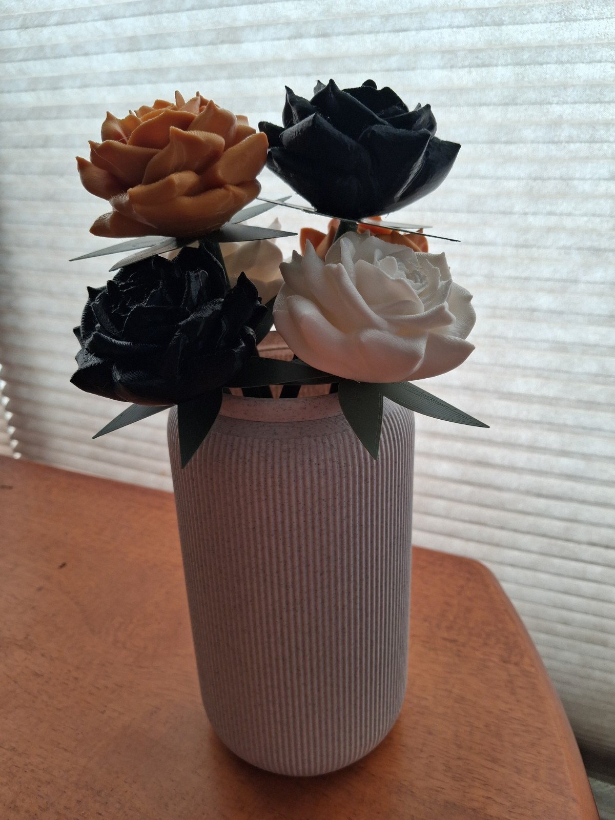 3d Printed Rose/Succulent Bouquet with Vase (More colors to choose from!)