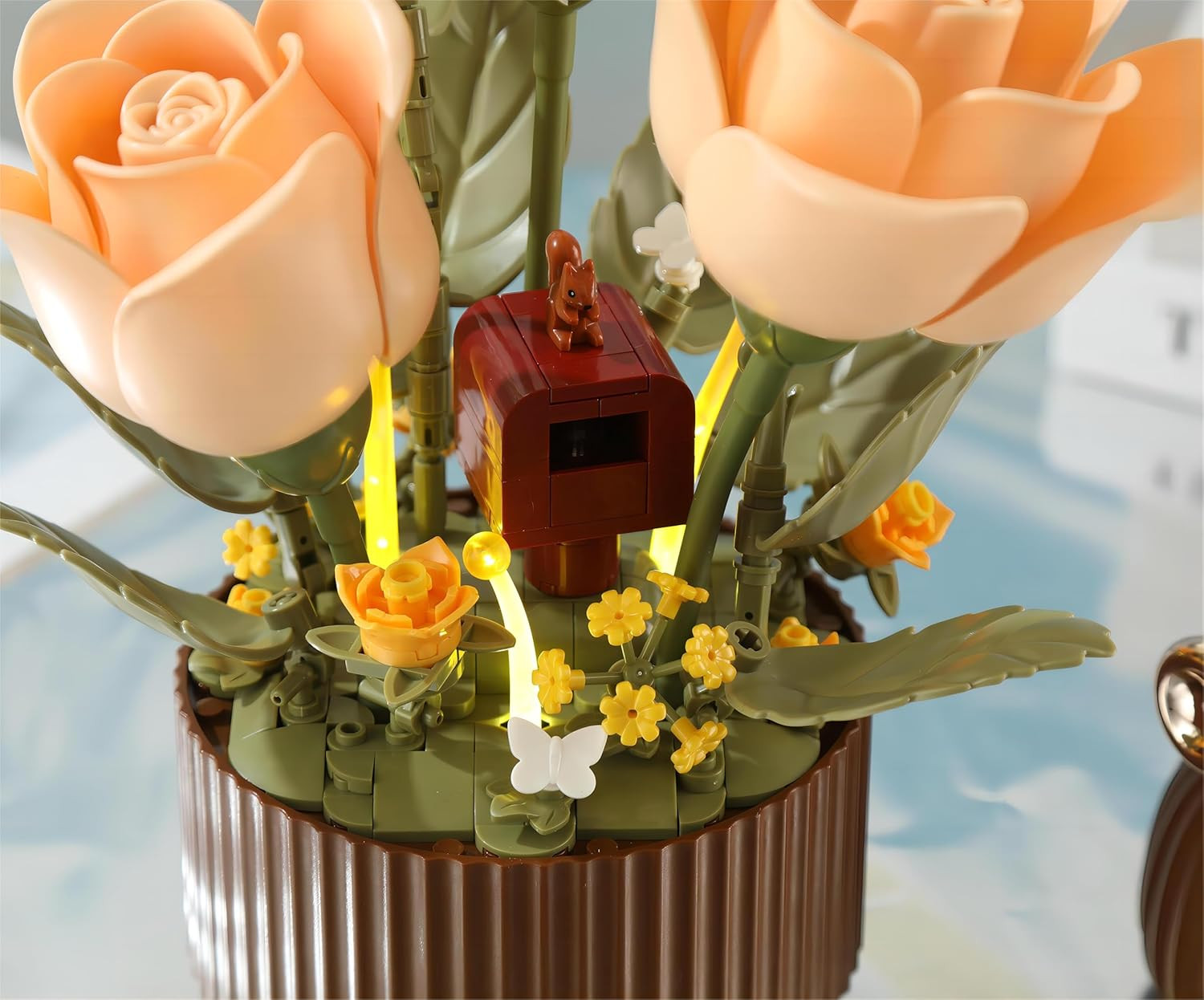 Electric Flower Bouquet Building Set with Remote Control Spray-Bottle, 255 Pcs,O