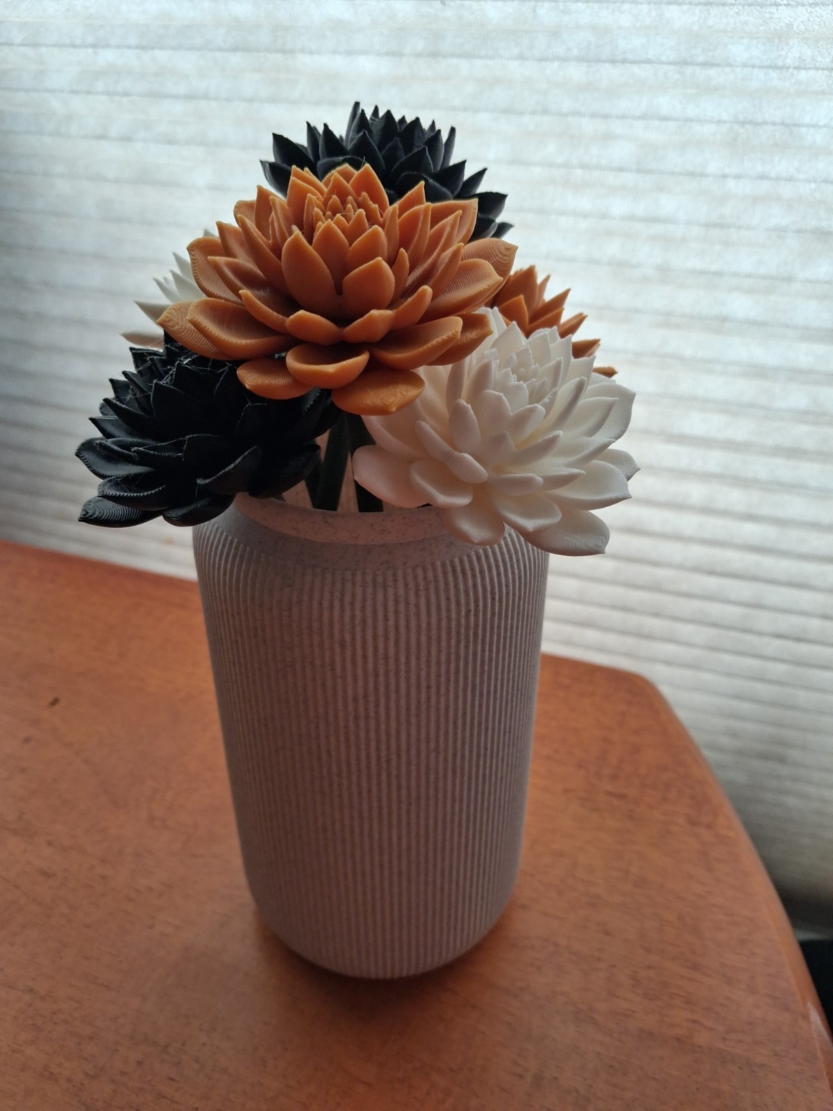 3d Printed Rose/Succulent Bouquet with Vase (More colors to choose from!)