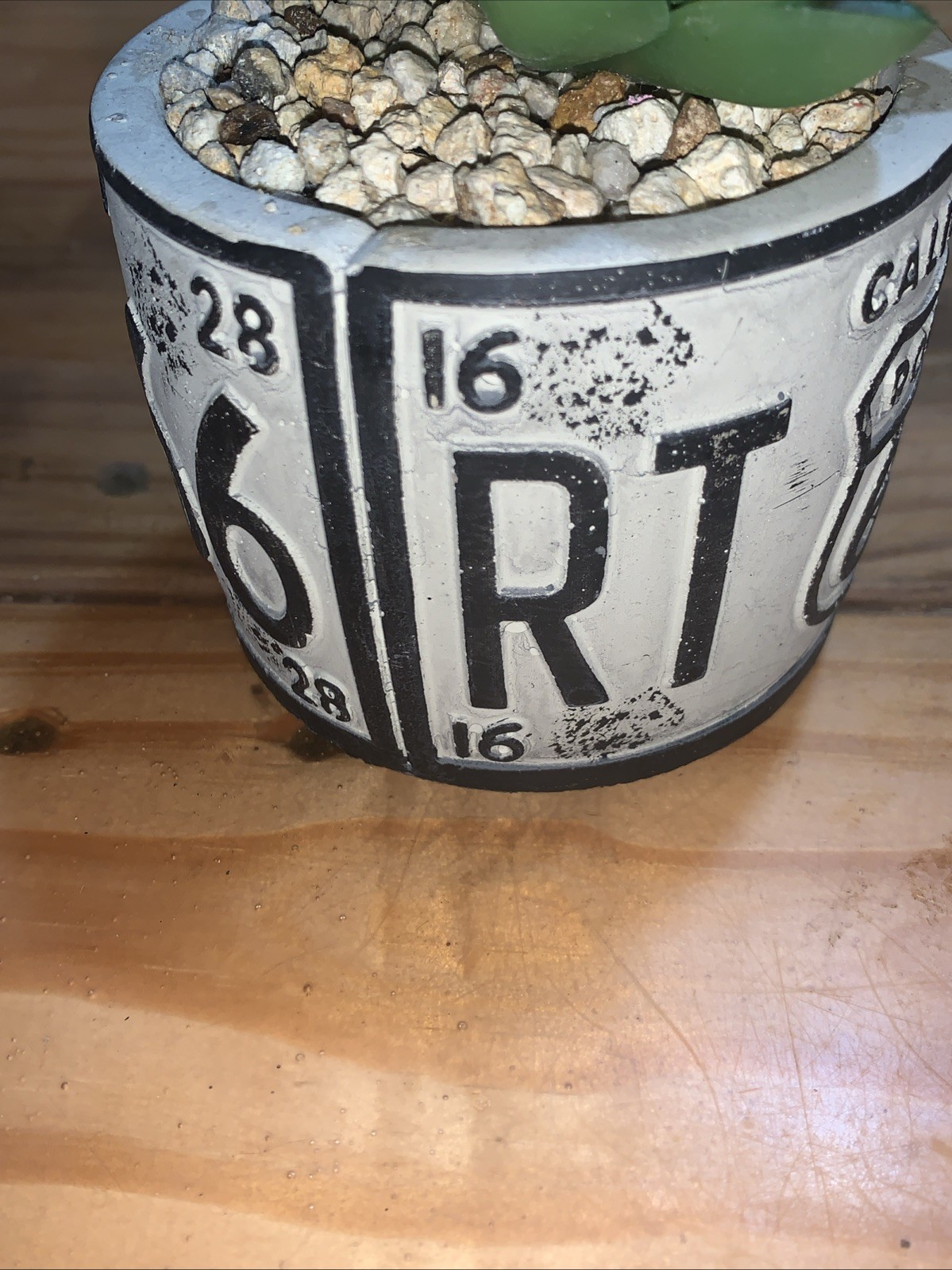 California Route 66 succulent potted artifical plants License plate design IVORY