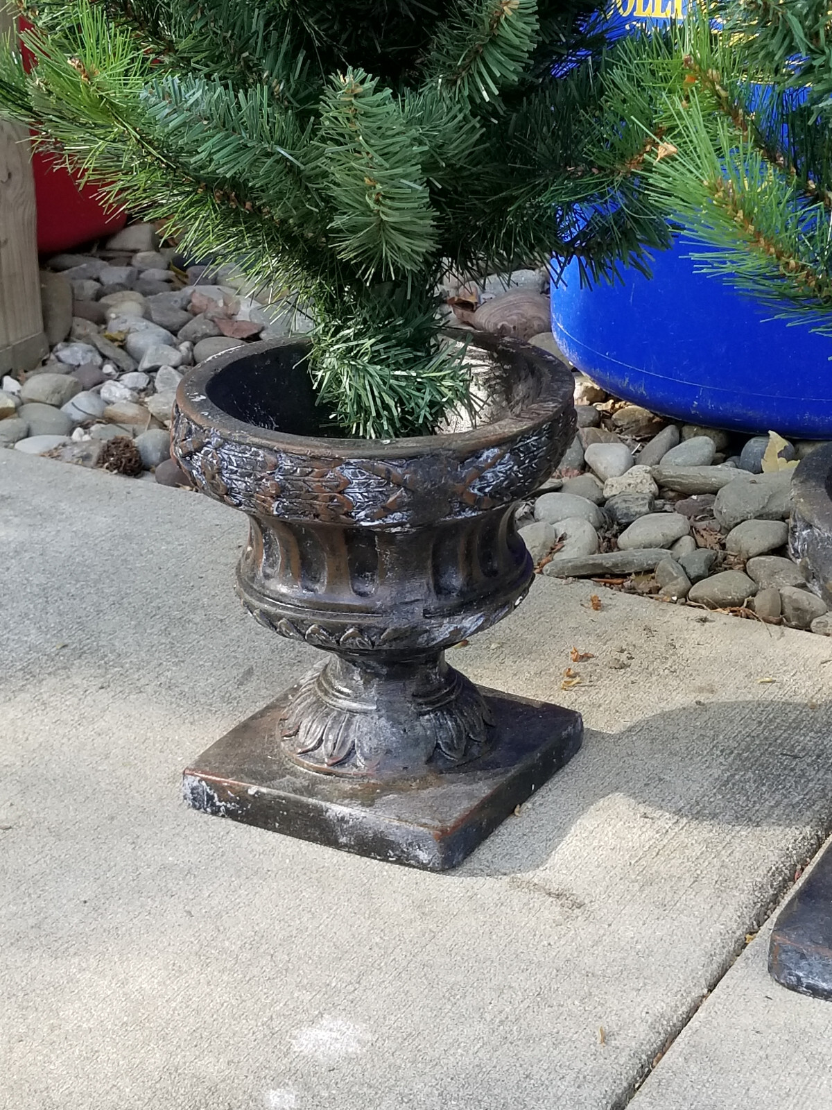A PAIR OF DECRATIVE ARTIFICIAL FAUX POTTED PORCH PINE PLANTS 4′