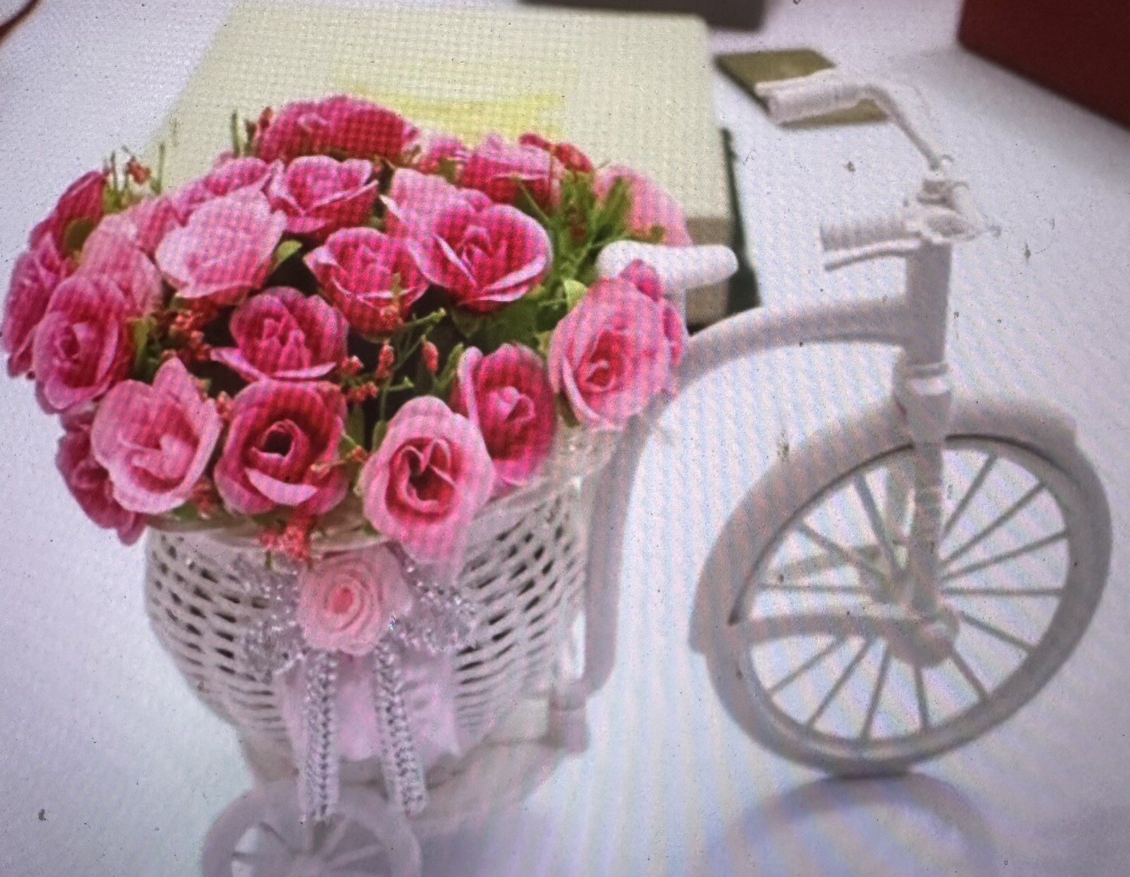 1pc Whimsical White Tricycle Bike Design Flower Basket For Mini Garden