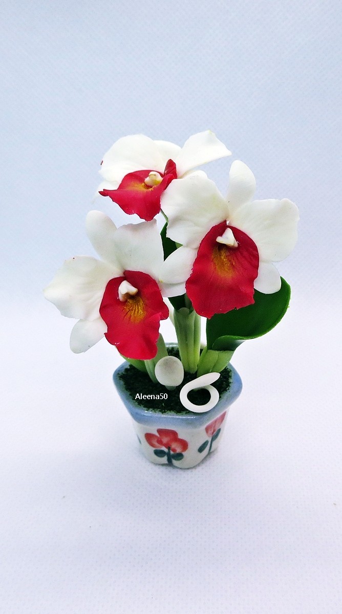 US Stock 3″H Hand-Clay-Crafted Artificial Mini Ruffled Cattleya Orchid-Potted