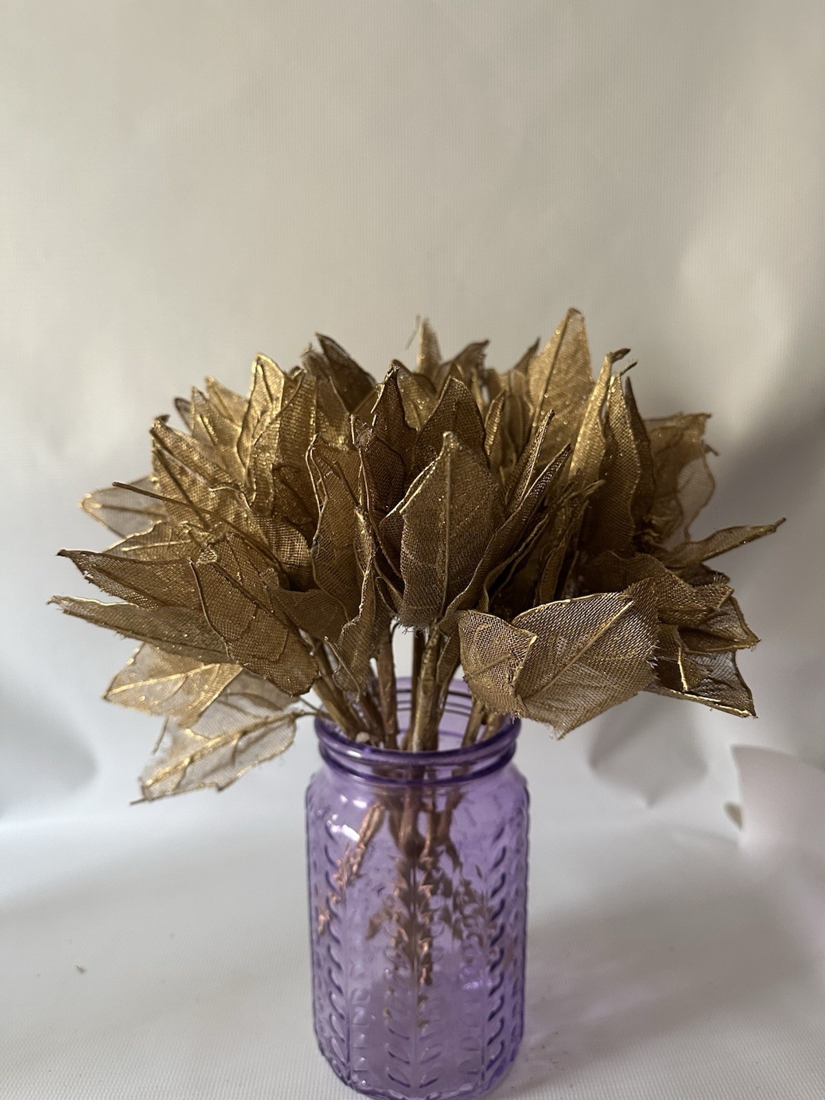 Lot Of 16 Gold Glittery Wire Mesh 12” Stem Poinsettias Decoration Vintage ￼