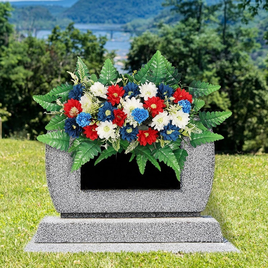Patriotic Silk Floral Bouquet with Dense Daisy Layout 19.7×13.8in Outdoor Use
