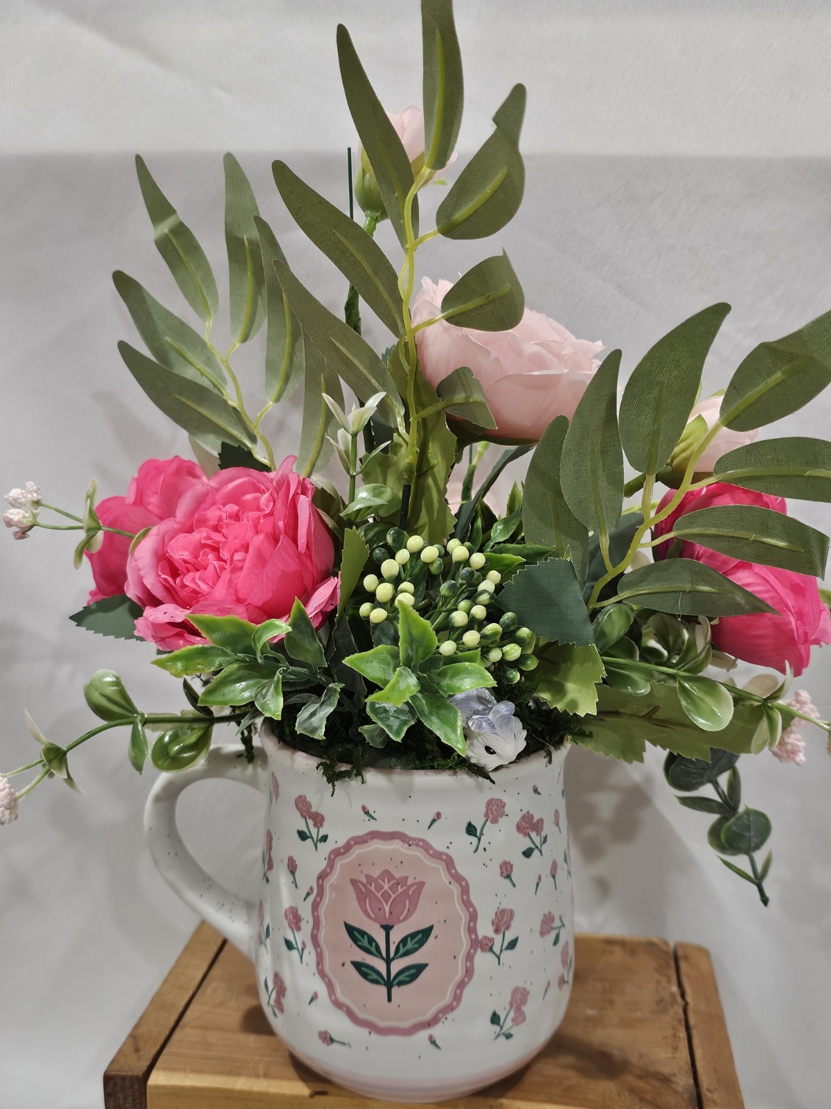 Artificial Pink Rose Flowers in beautiful FRIENSHIP CUP for special someone