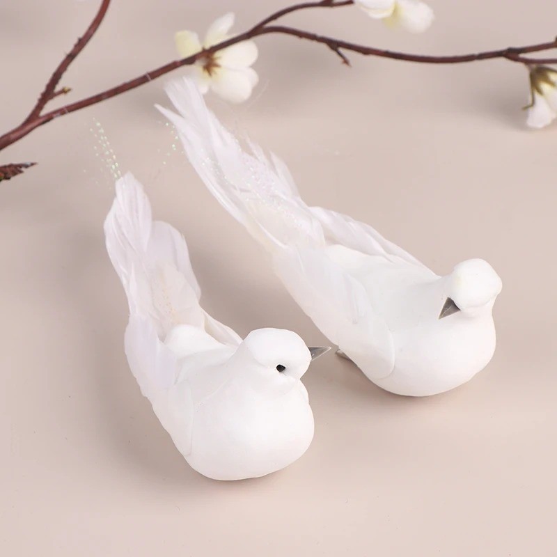 1 Pc Artificial Feather Pigeon: Simulation Fake Dove for Christmas & Weddings