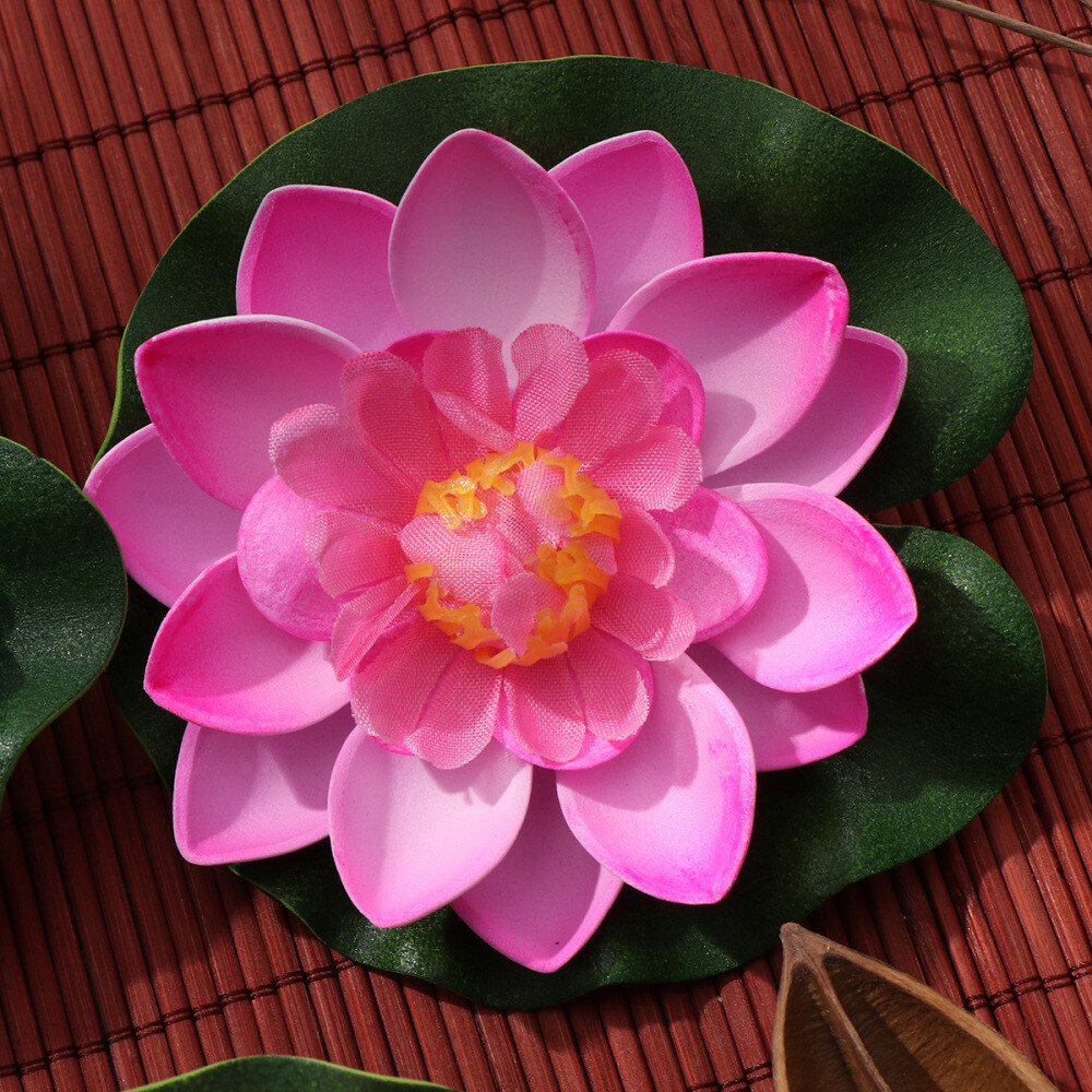 5PC Simulation Plant Artificial Water Lily Pool Float Pond Swimming Pool Decor