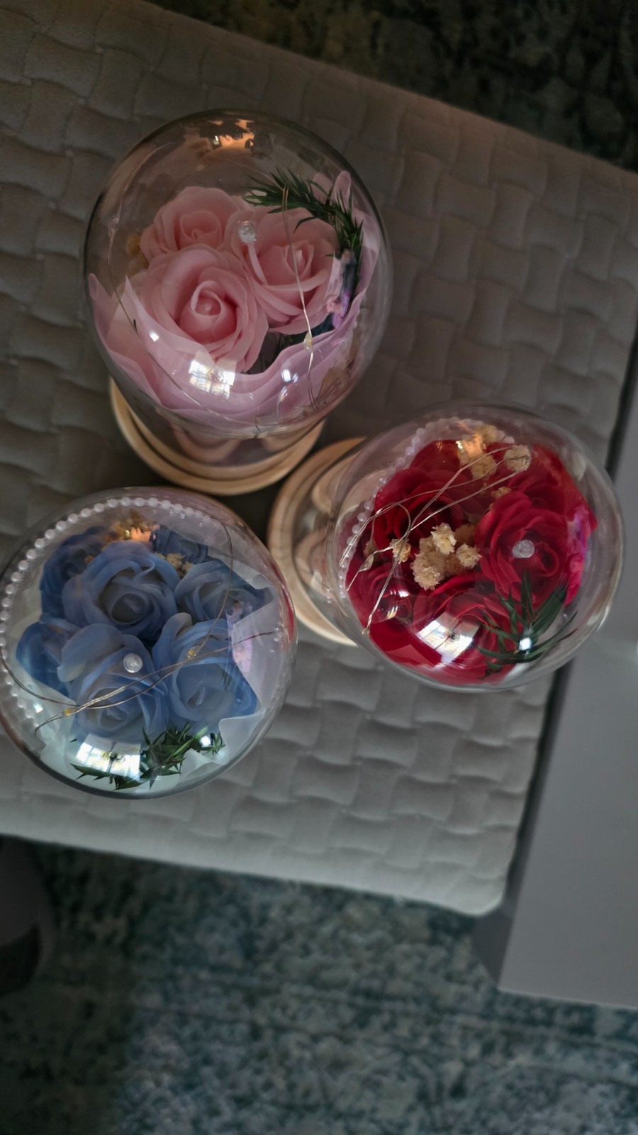 Eternal Rose Bouquet in Glass Dome with LED Lights – Red, Pink, or Blue – 8″