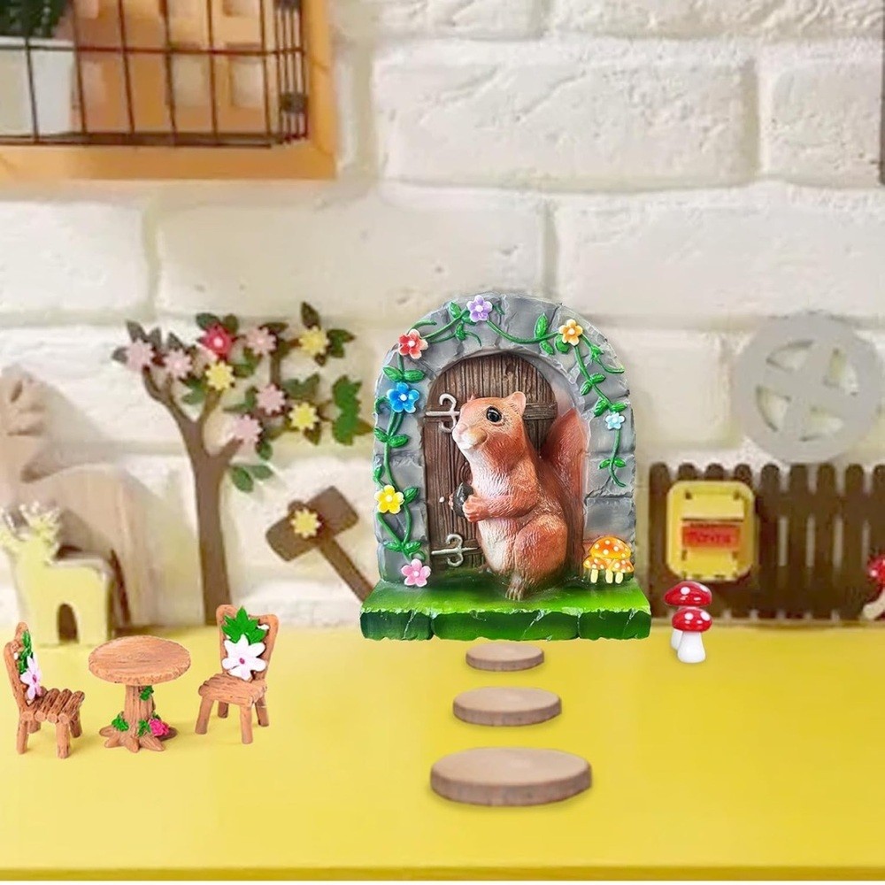 Squirrel Mushroom Fairy Door, NIB 🐿️ 🍄‍🟫 🚪