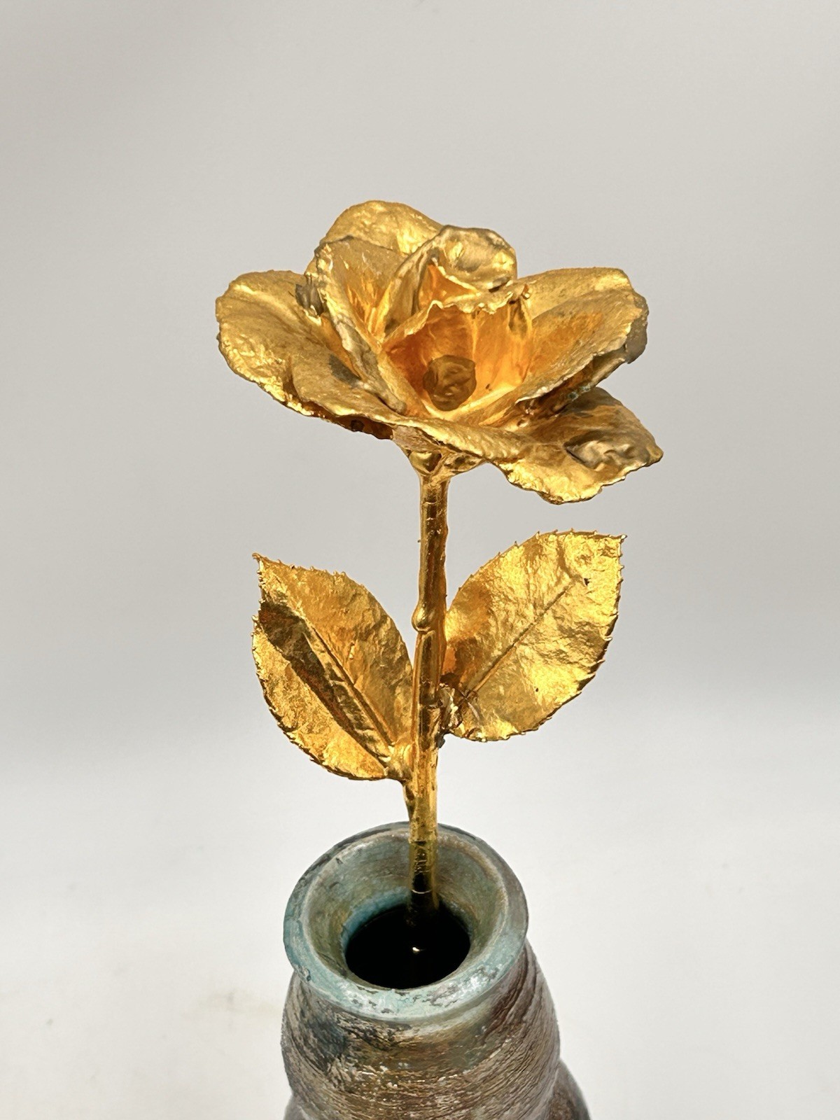 Living Gold 24K Gold Heavy Dipped Long Stem Rose