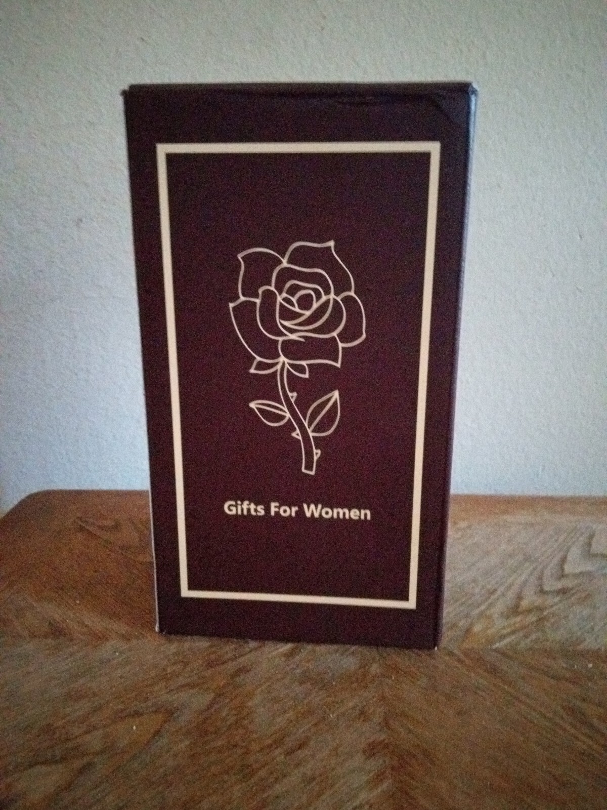LED Red Rose, Glass Dome. Gifts 4 Women. Christmas or Anytime. Tested Batteries