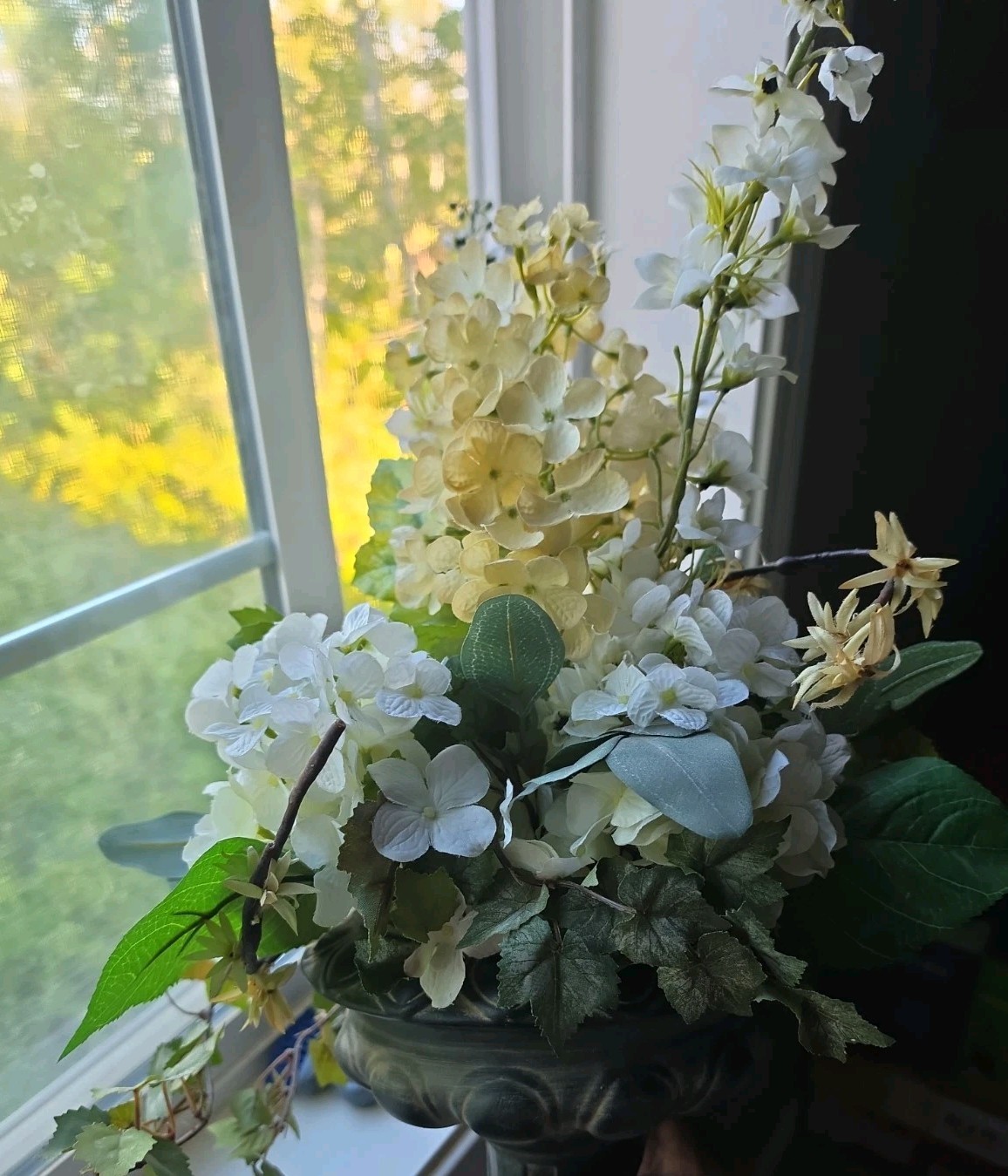 FLOWER Arrangement In URN from BOMBAY