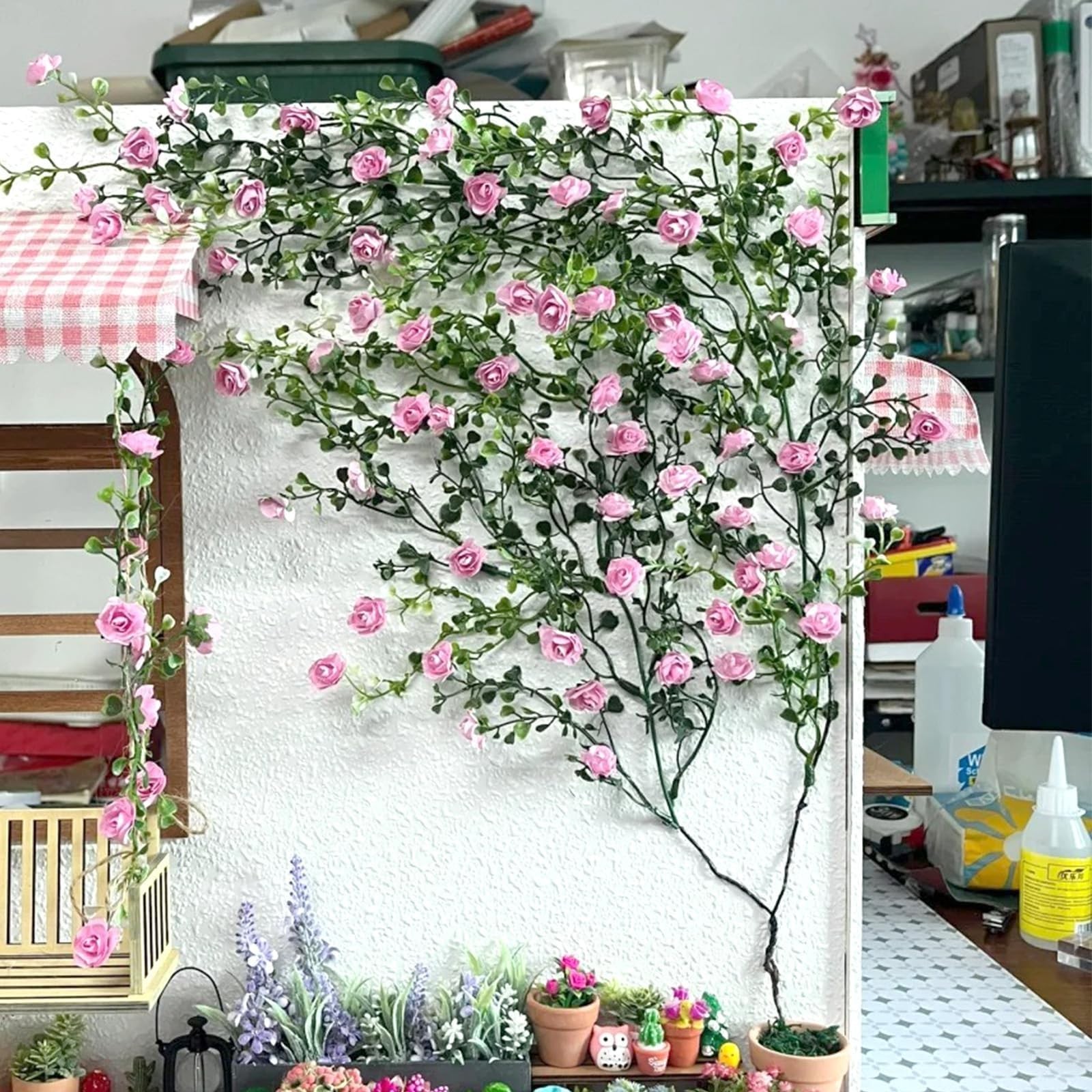 Miniature Artificial Rose Vines – Cute Flower Decor for DIY Fairy Garden, Model