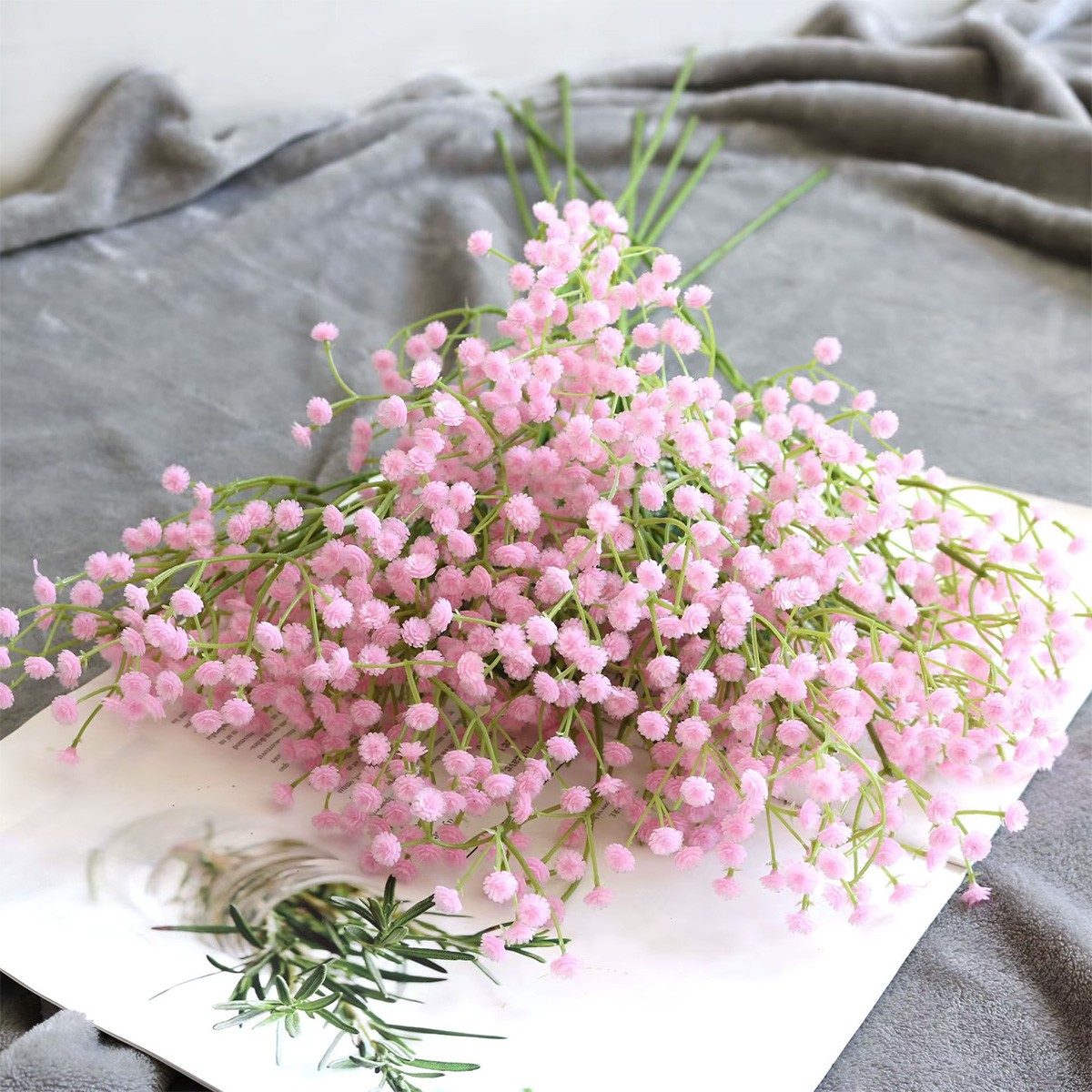 18Pcs Artificial Babys Breath Flowers Silk Gypsophila Wedding Bouquet Home Decor