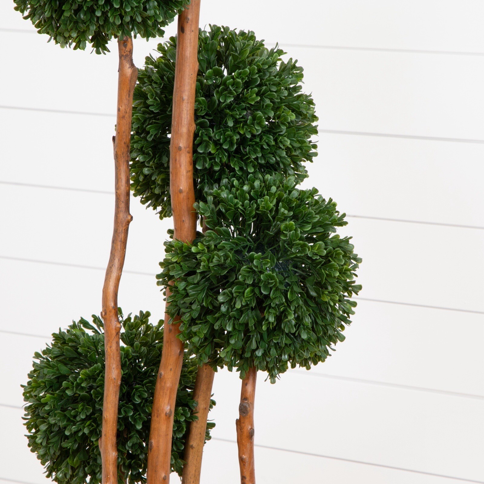 5’ Artificial Boxwood Topiary Tree w/520 Lvs UV (Indoor/Outdoor). Retail $257