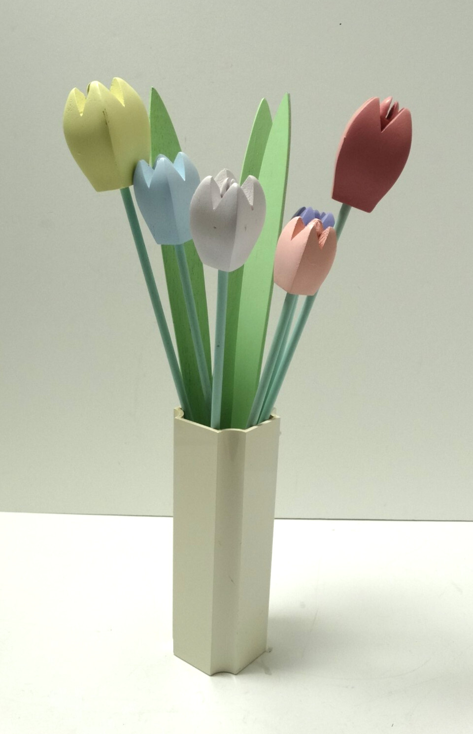 (6) Wooden Painted Colorful Tulips w (3) Leaves Countrycore Vintage Taiwan S M L