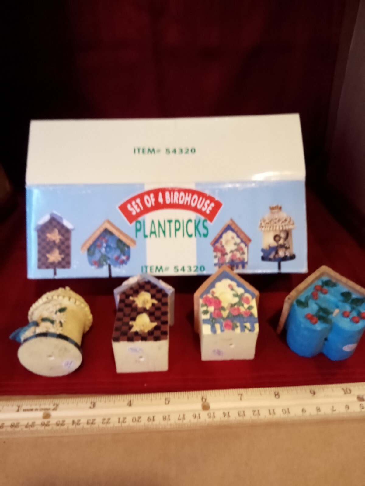 Garden.Set Of 4 Small Hand Painted Birdhouses Plant Picks