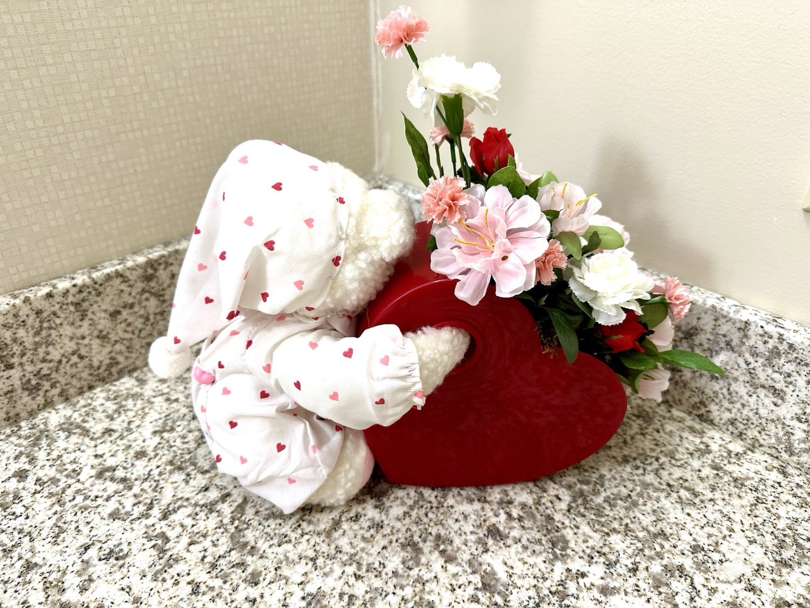 New Stunning Plush Bear In Pj With Satin Flower Arrangement In Red Heart Vase