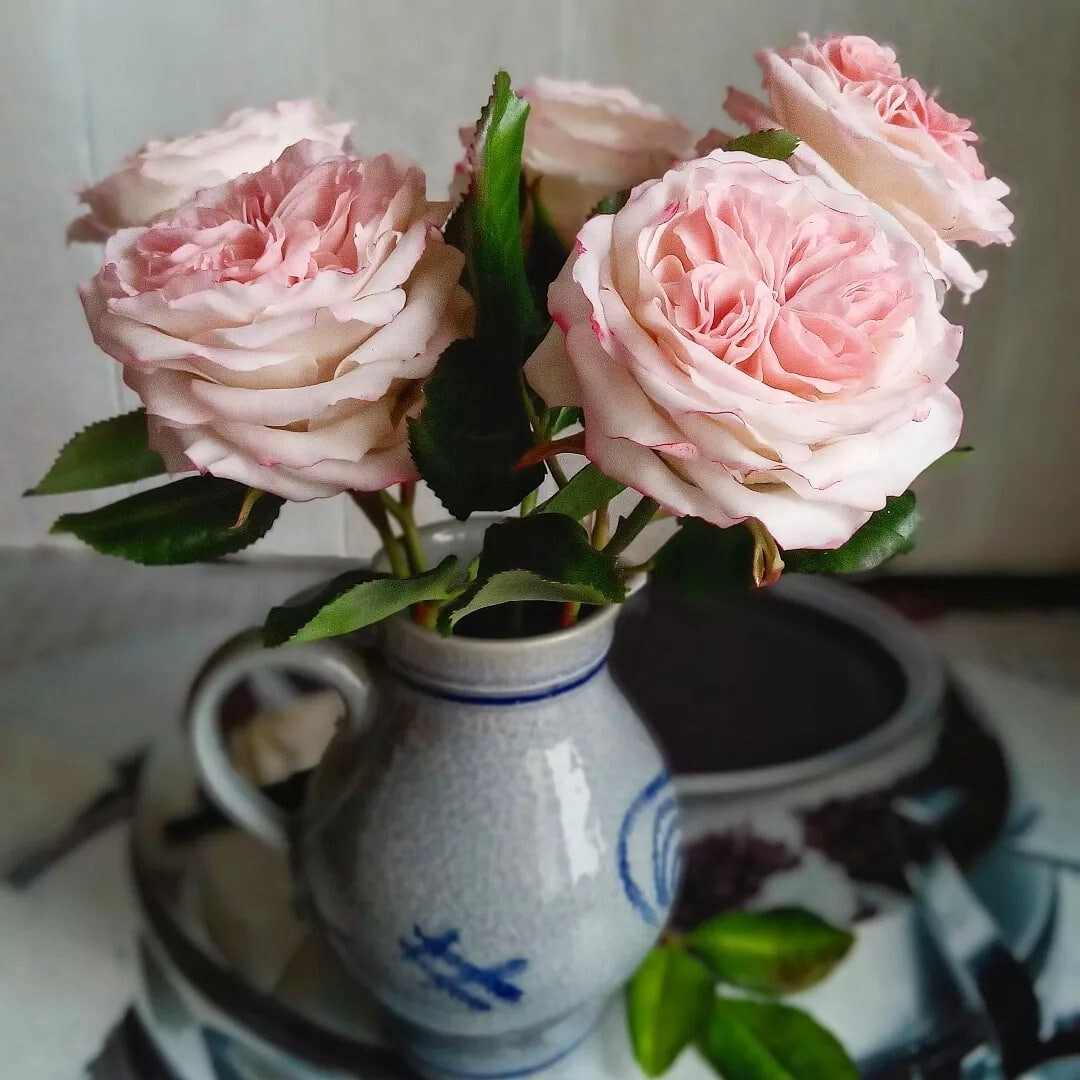 Artificial Lifelike Flower Bouquet Rosy roses Handmade Cold Porcelain Home Decor