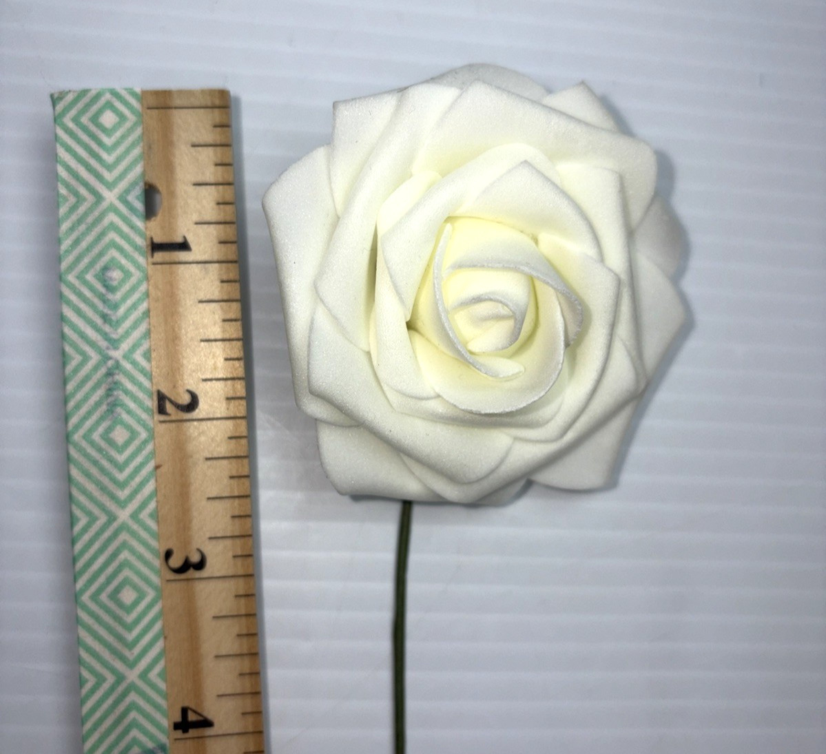 12 Pcs Artificial Flowers Off-White Rose Heads Feels like velvet/suede