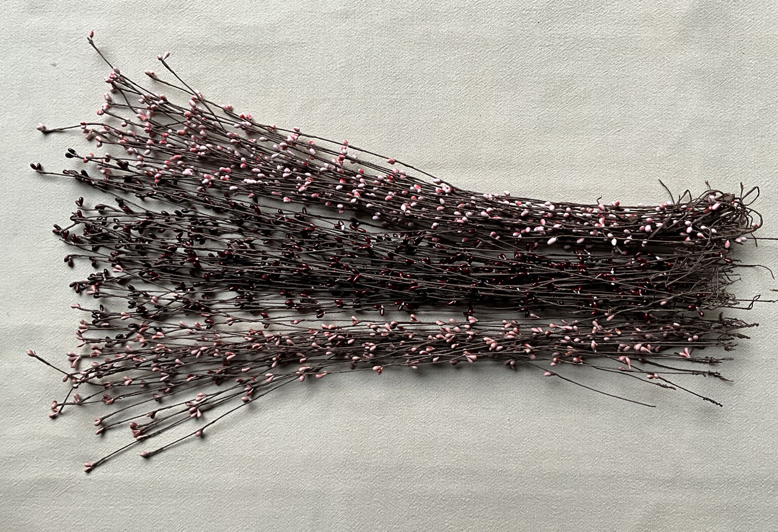 MAUVE PIP BERRY STEMS BURGANDY BERRY STEMS PINK STEMS ARTIFICIAL BERRY STEMS