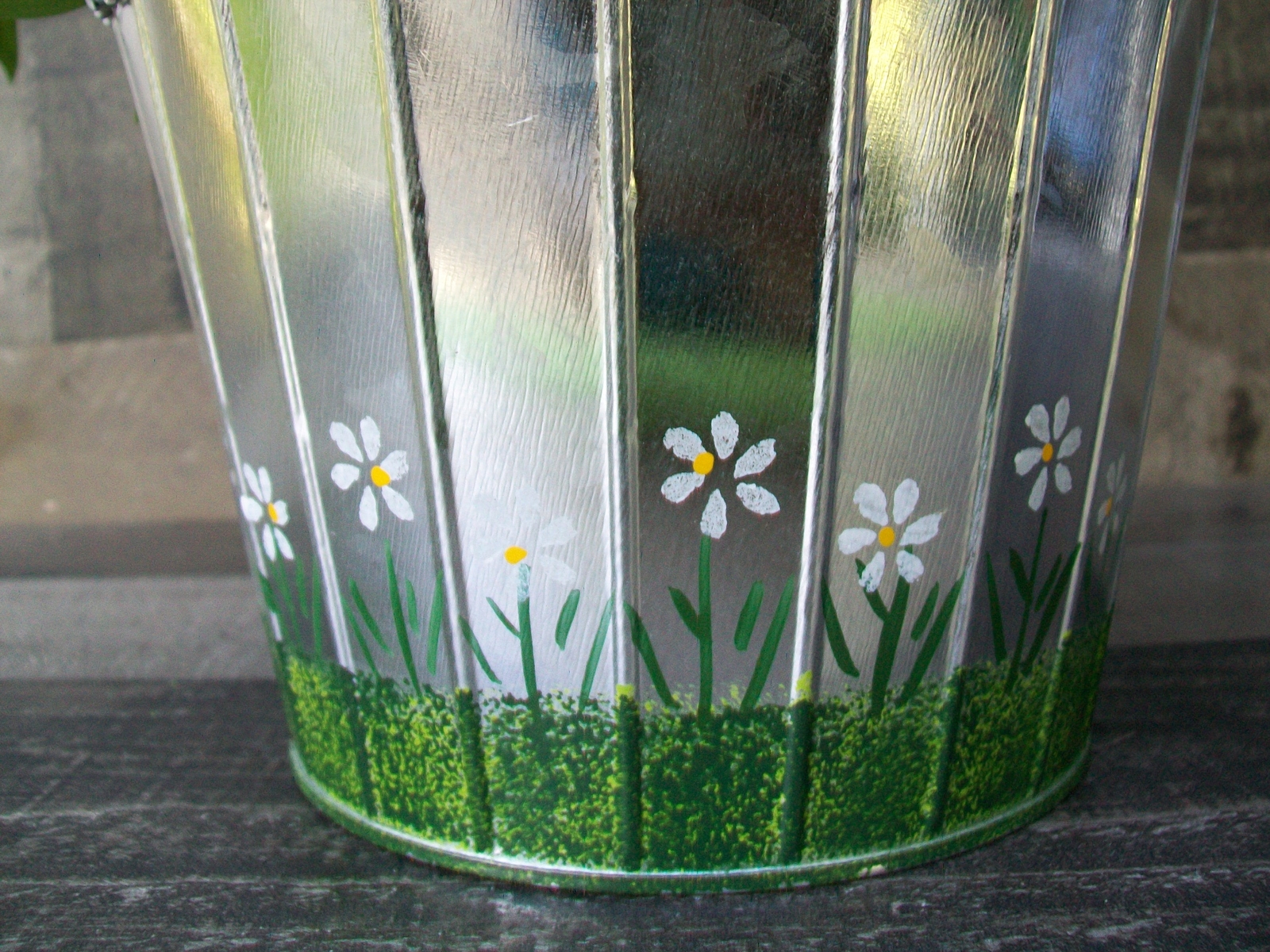 Spring Country Lime Green White Floral Arrangement Centerpiece Silver Tin Vase