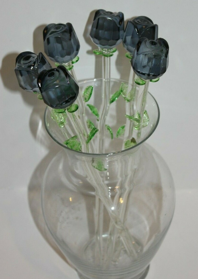 Bouquet of 6 x 12″ Black Glass Roses with Green Leaves, Halloween House decor!