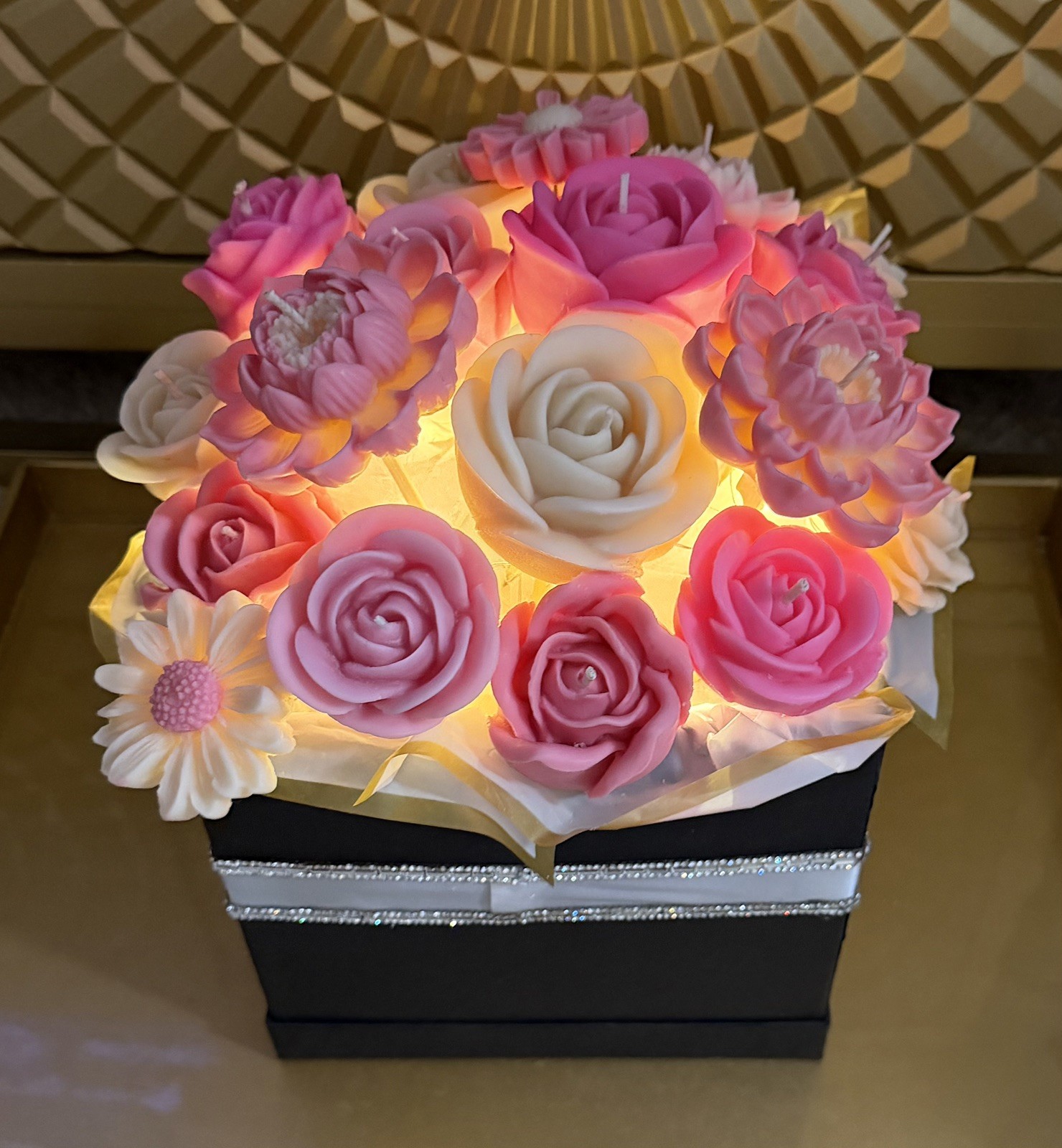 Handmade Scented Candle Bouquet – Luxury Flower Candle Gift Box- It’s A Girl
