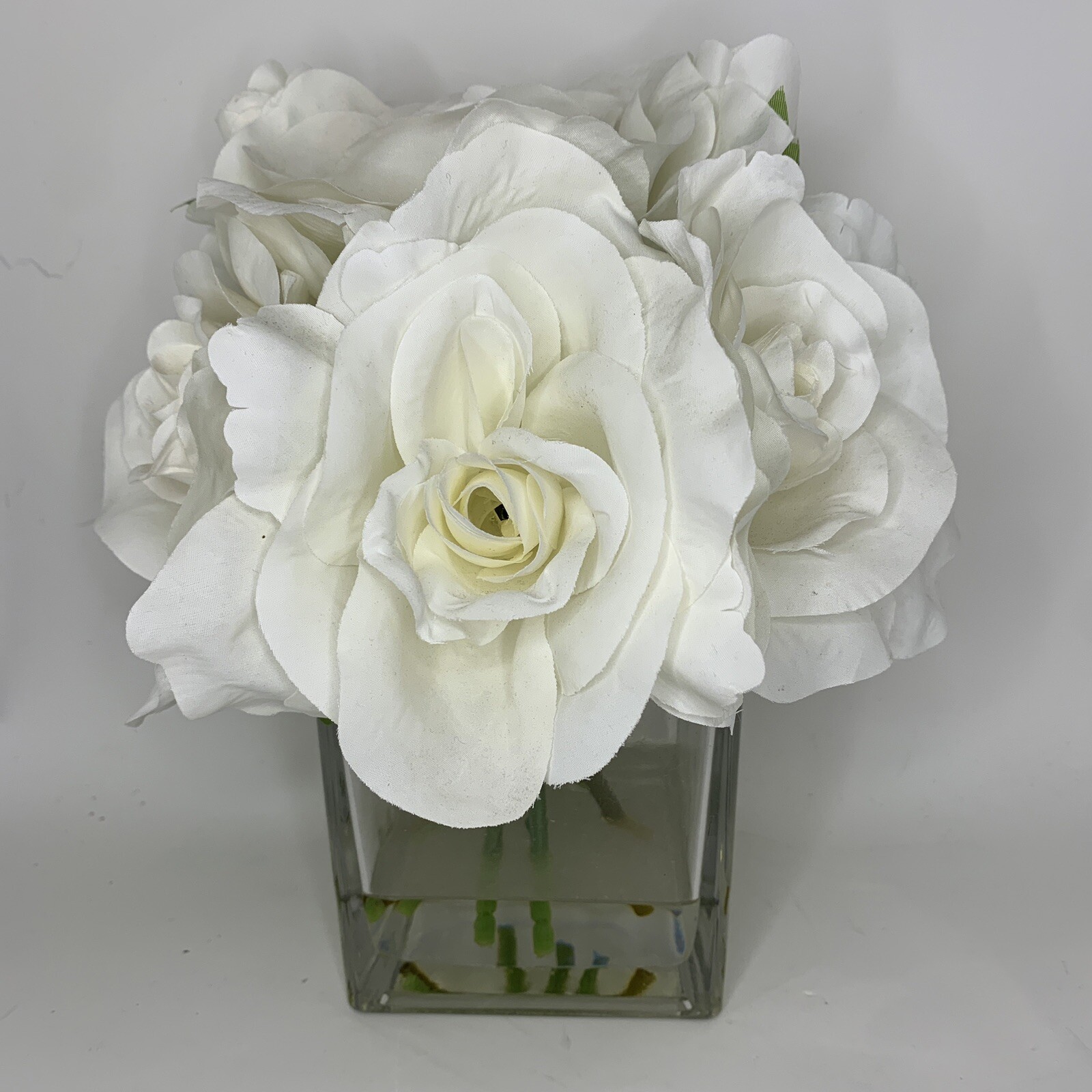Silk White Roses Artificial Flower Arrangement Cube Glass Vase Faux Water