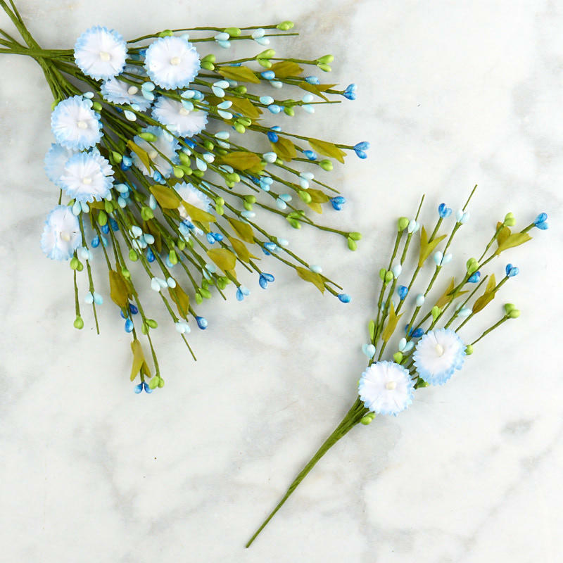 Factory Direct Craft Blue and Green Poly Silk Flower and Pip Berry Floral S