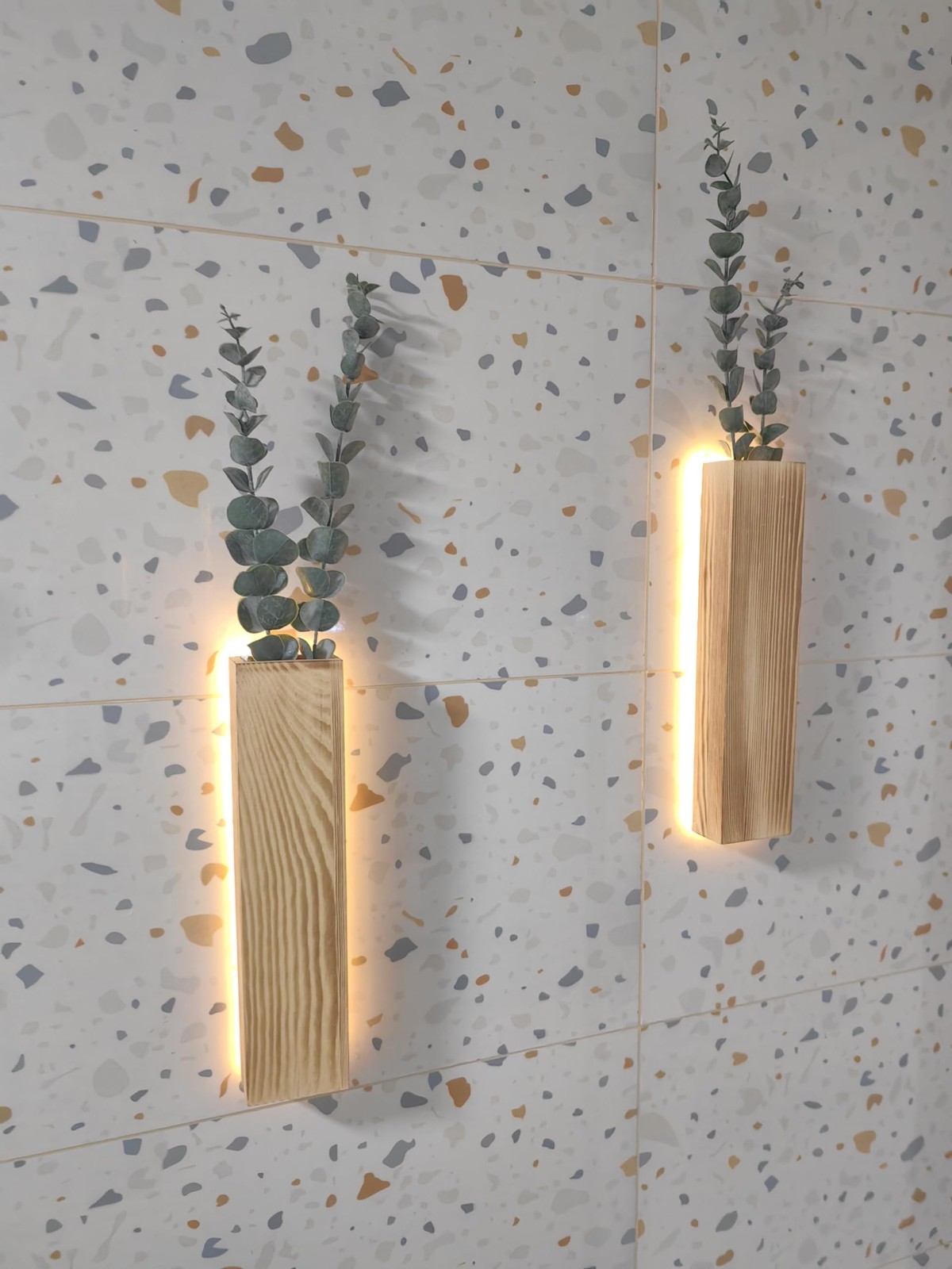 Artificial Eucalyptus with LED Lights Wall Planters Rustic Wall Decor with Light