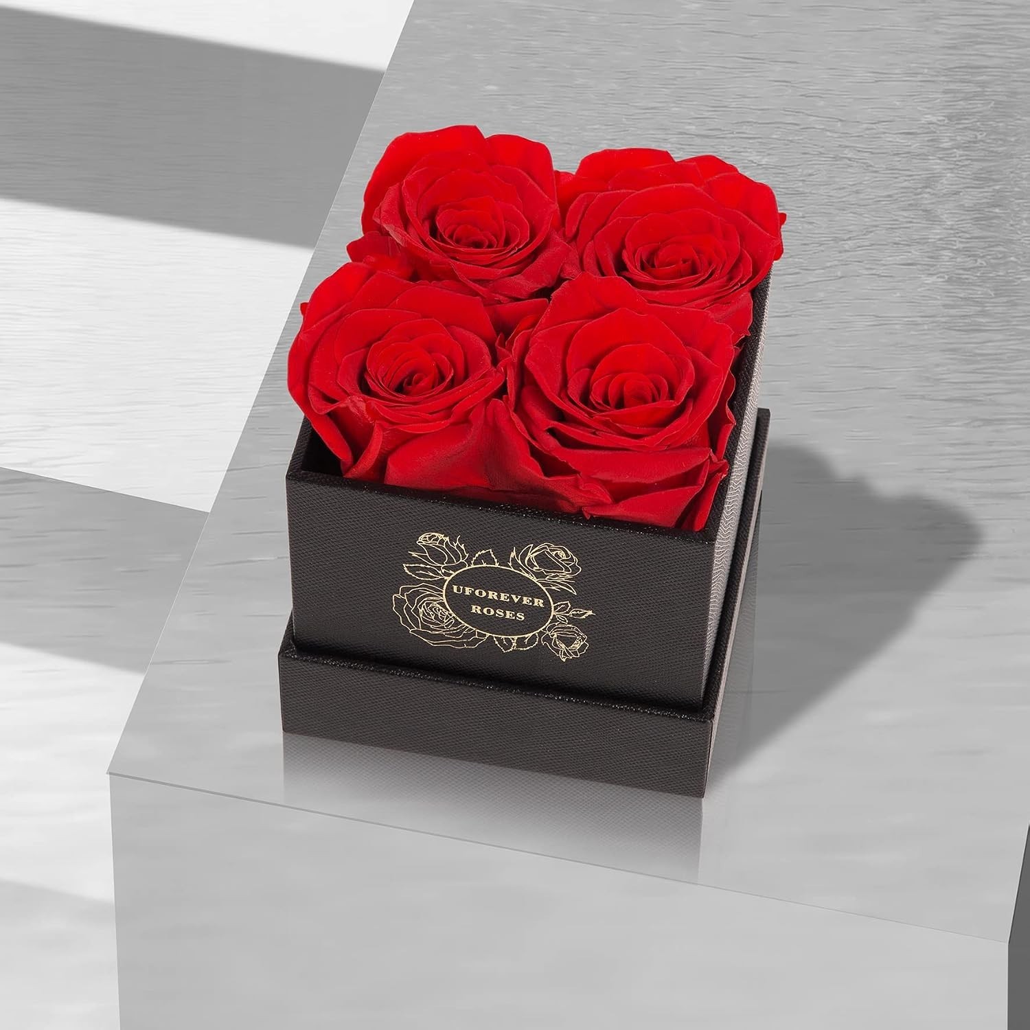 4 Stunning Preserved Roses in a Gift Box – Perfect for Birthdays & Anniversaries