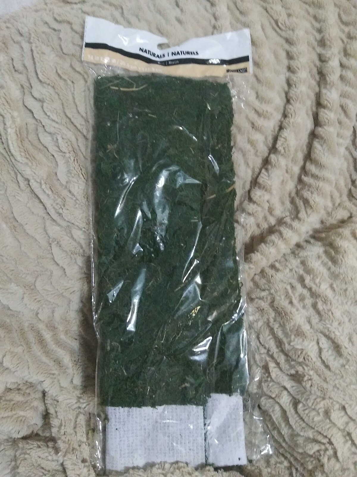 Naturals Moss for Crafts, Artificial Green Moss by Ashland 14″ x 48″