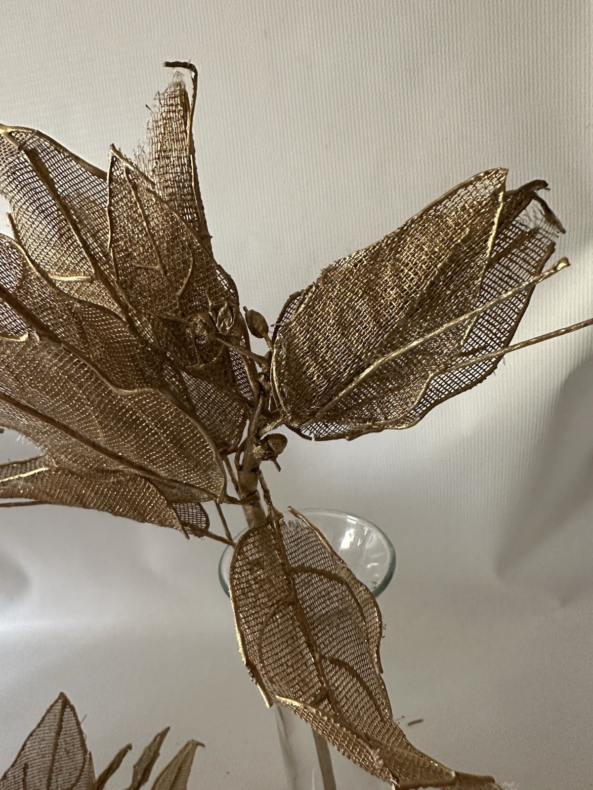 Lot Of 16 Gold Glittery Wire Mesh 12” Stem Poinsettias Decoration Vintage ￼