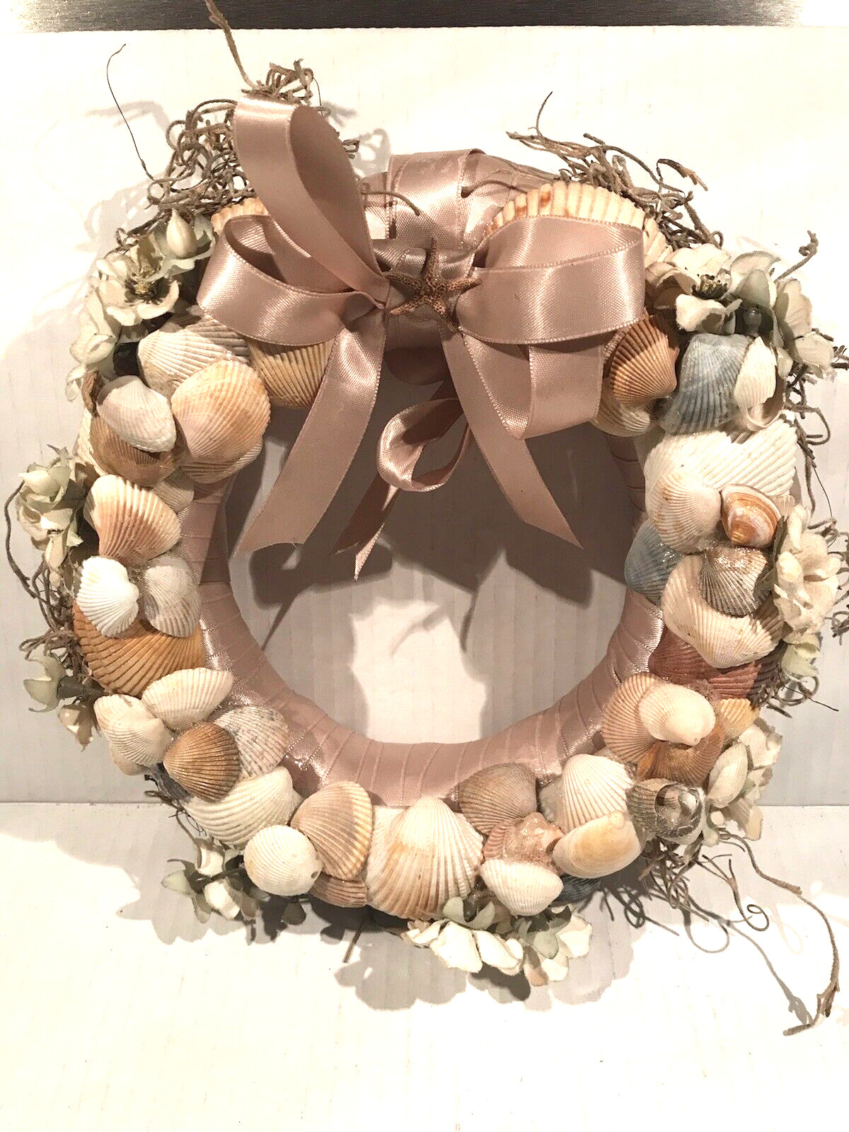 Wreath 8″ Sea Shells & Flowers Ribbon Multicolor Beach Design Unique Ribbon Back