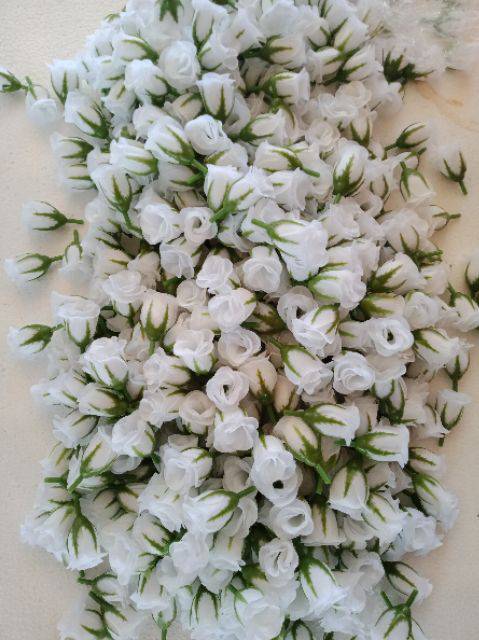 100pcs Rose Head fabric Plastic Artificial Craft Supplies Bulk Decor Size 2×4 cm