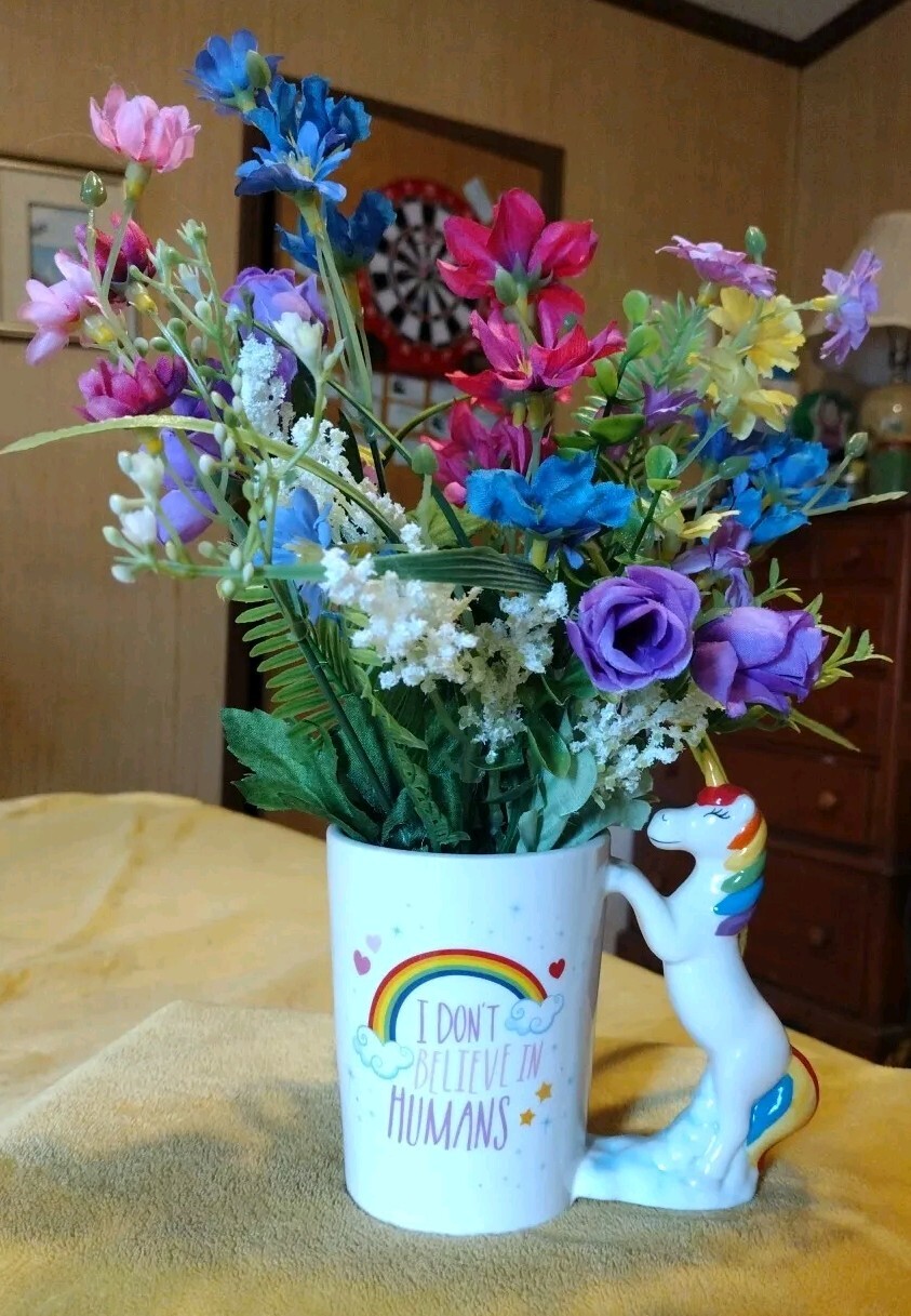 “I Don’t Believe In Humans” Rainbow Unicorn Mug Artificial Flower Arrangement
