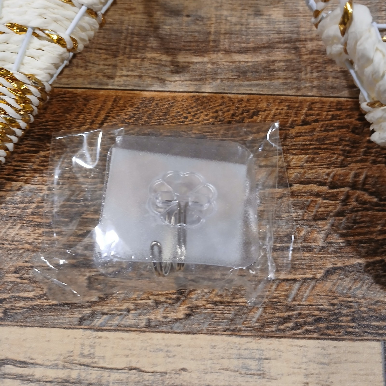 Set of 2 Wall Hanging Cone/Basket. Display Flowers. Cream & Gold
