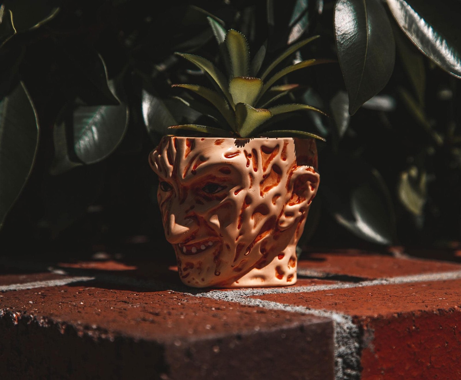 A Nightmare On Elm Street Freddy Krueger 3-Inch Ceramic Mini Planter with Art…
