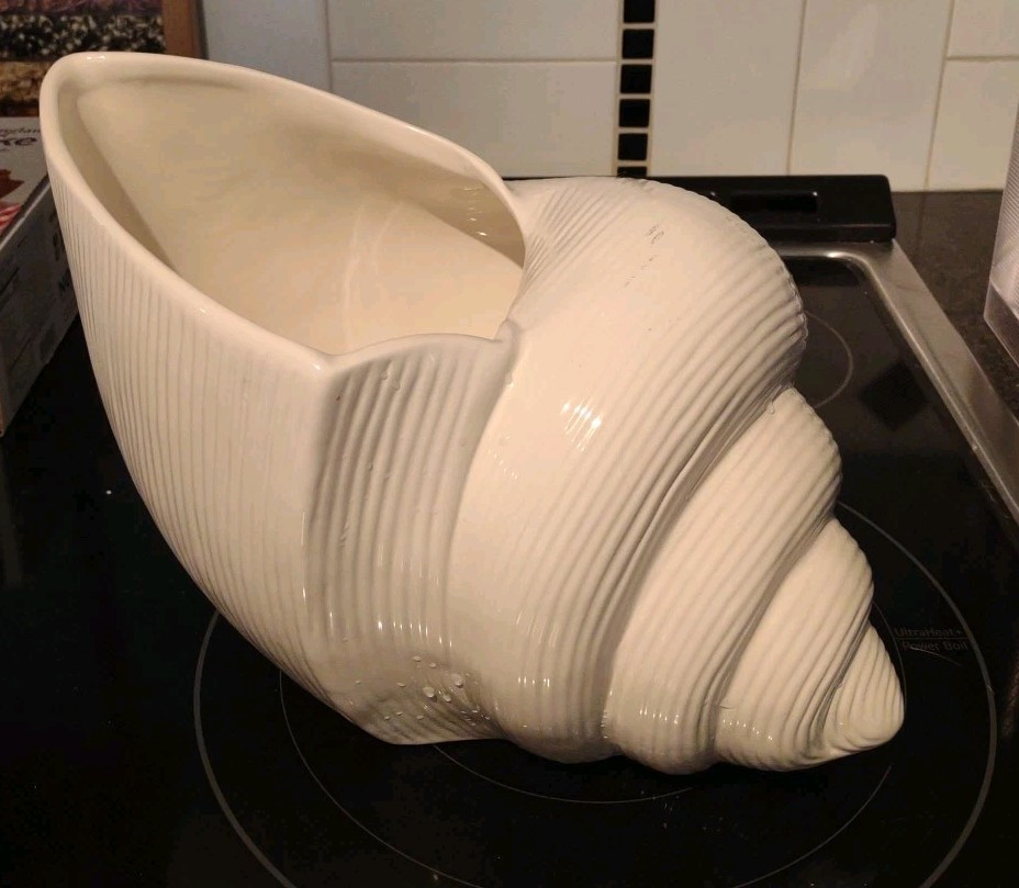 White Ceramic Sea Shell Plant Holder/Container H 9 In. X L 12.5 In X W 8 In. ML