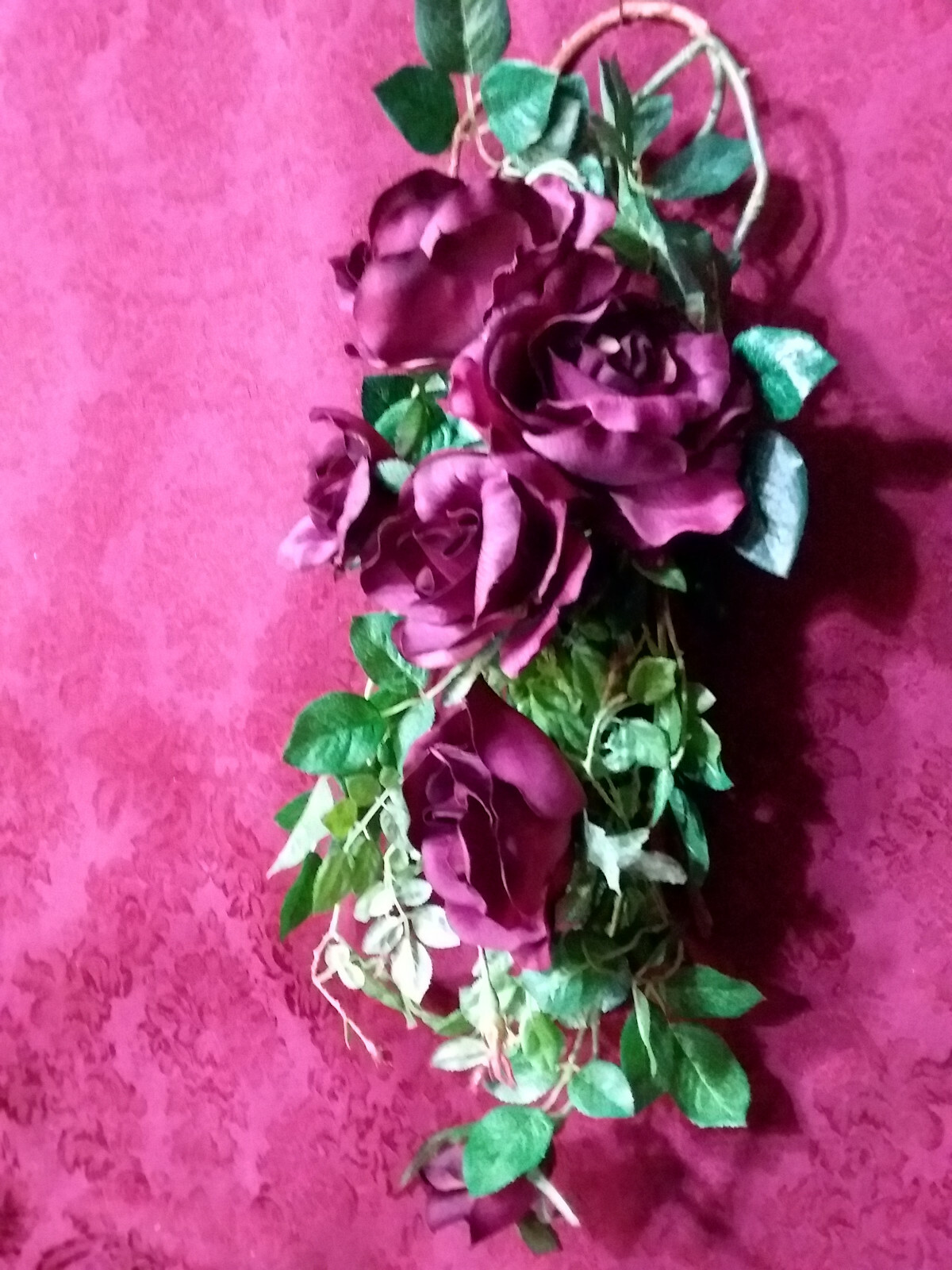 Home Interiors Silk Floral Romantic Burgundy Rose Vertical Swag/New/Free Ship