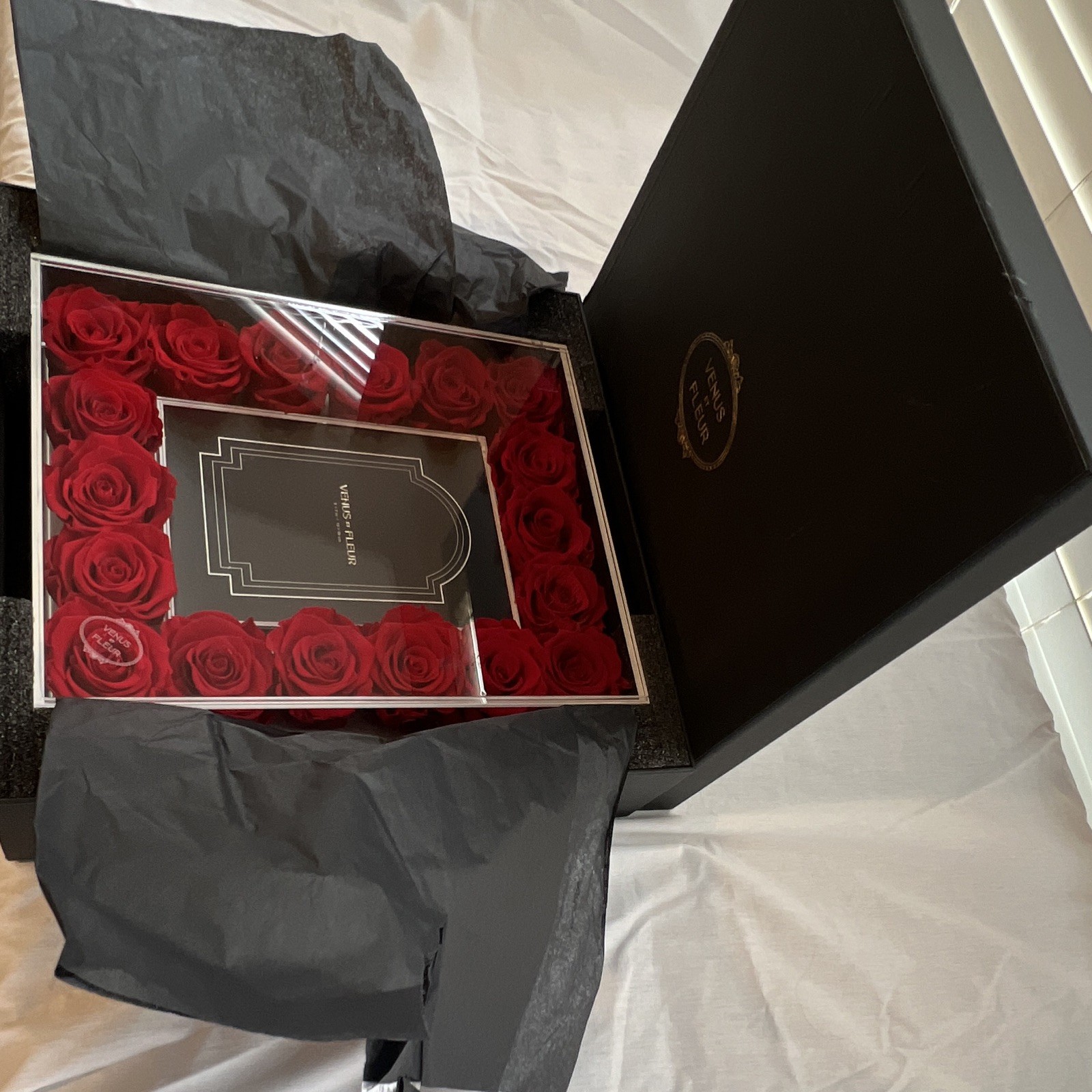 Venus et Fleur Red Rose Floral Shadow Box Wall Decor, Red Floral Theme