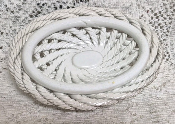 CAPODIMONTE ROSES Floral Basket Trinket Dish 6″x4.5″x4″ ITALY VTGNo Issues