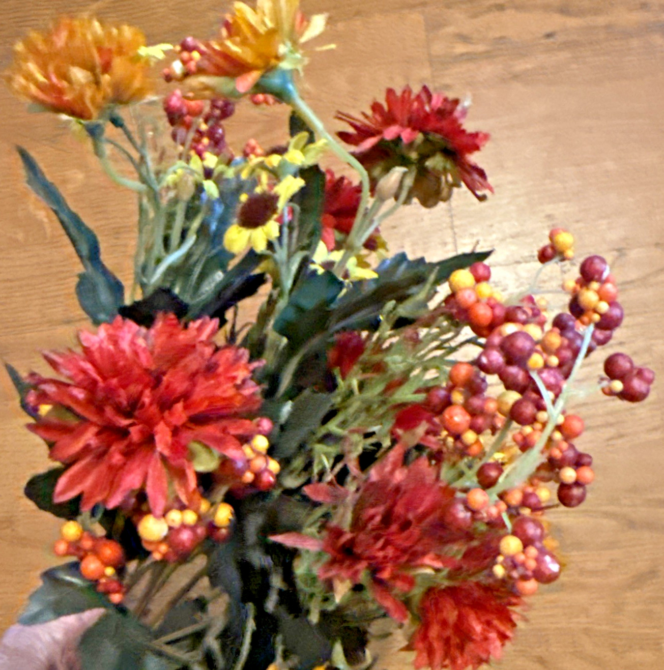 Lot of 14 Fall Floral & Leaf Bouquets – Mums, Sunflowers, Berries – Wreath DIY