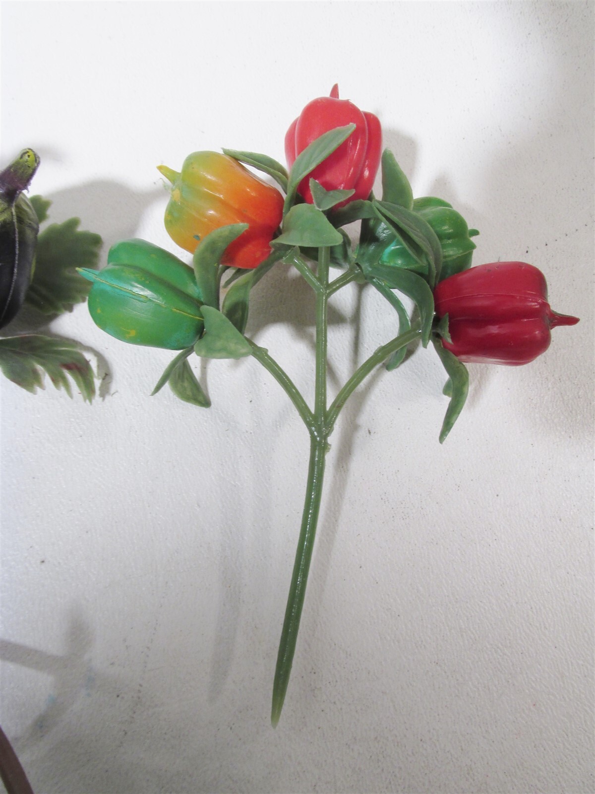 1960s Vtg Plastic Fruit Bunches 8 Floral Pick Pepper Pea Garlic Eggplant Cabbage
